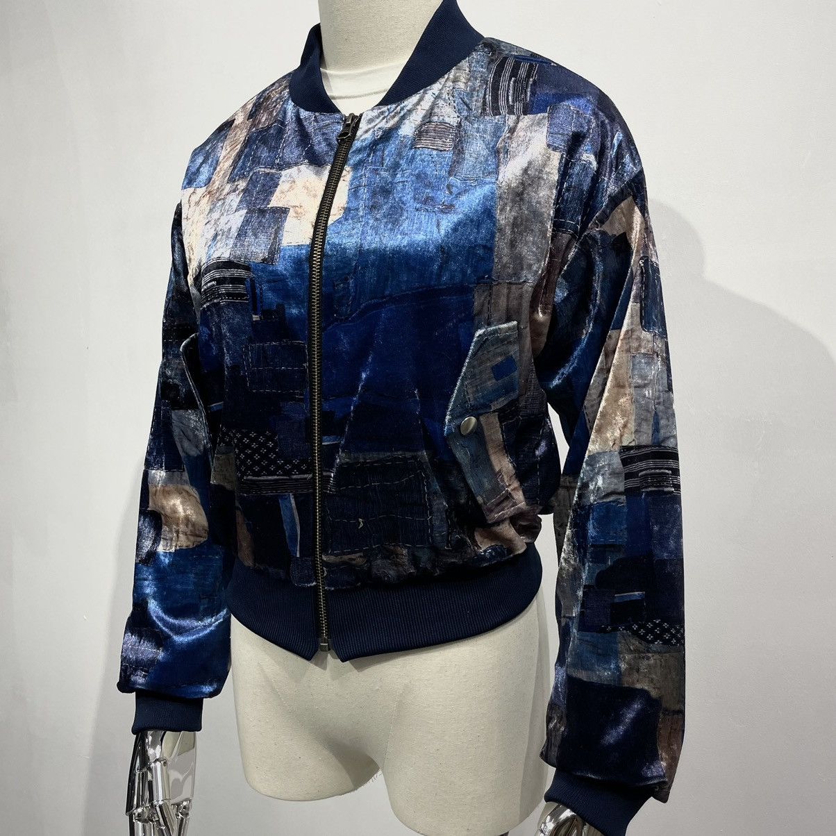 Kansai Yamamoto Kansai Yamamoto velvet bomber jacket Size M / US 6-8 / IT 42-44 - 2 Thumbnail
