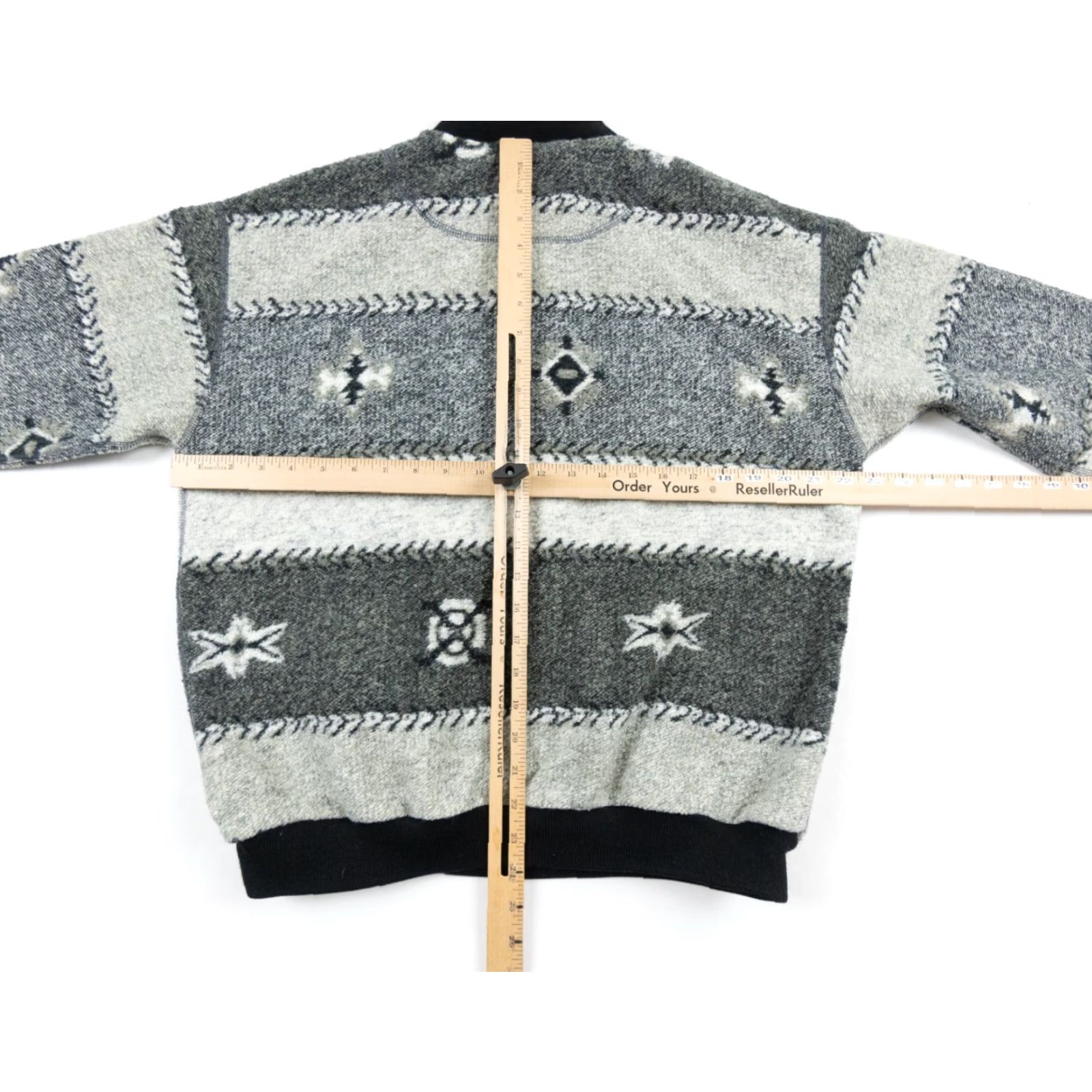 Vintage Straight Down Sweater 1/4 Zip Pullover Mens Small Gray Solid Knit Aztec Outdoor Size US S / EU 44-46 / 1 - 7 Thumbnail