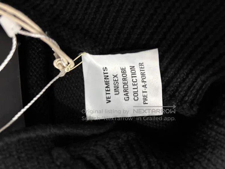 Vetements VETEMENTS Gothic Text Print Wool Knit Long Sleeve Size US M / EU 48-50 / 2 - 6 Thumbnail