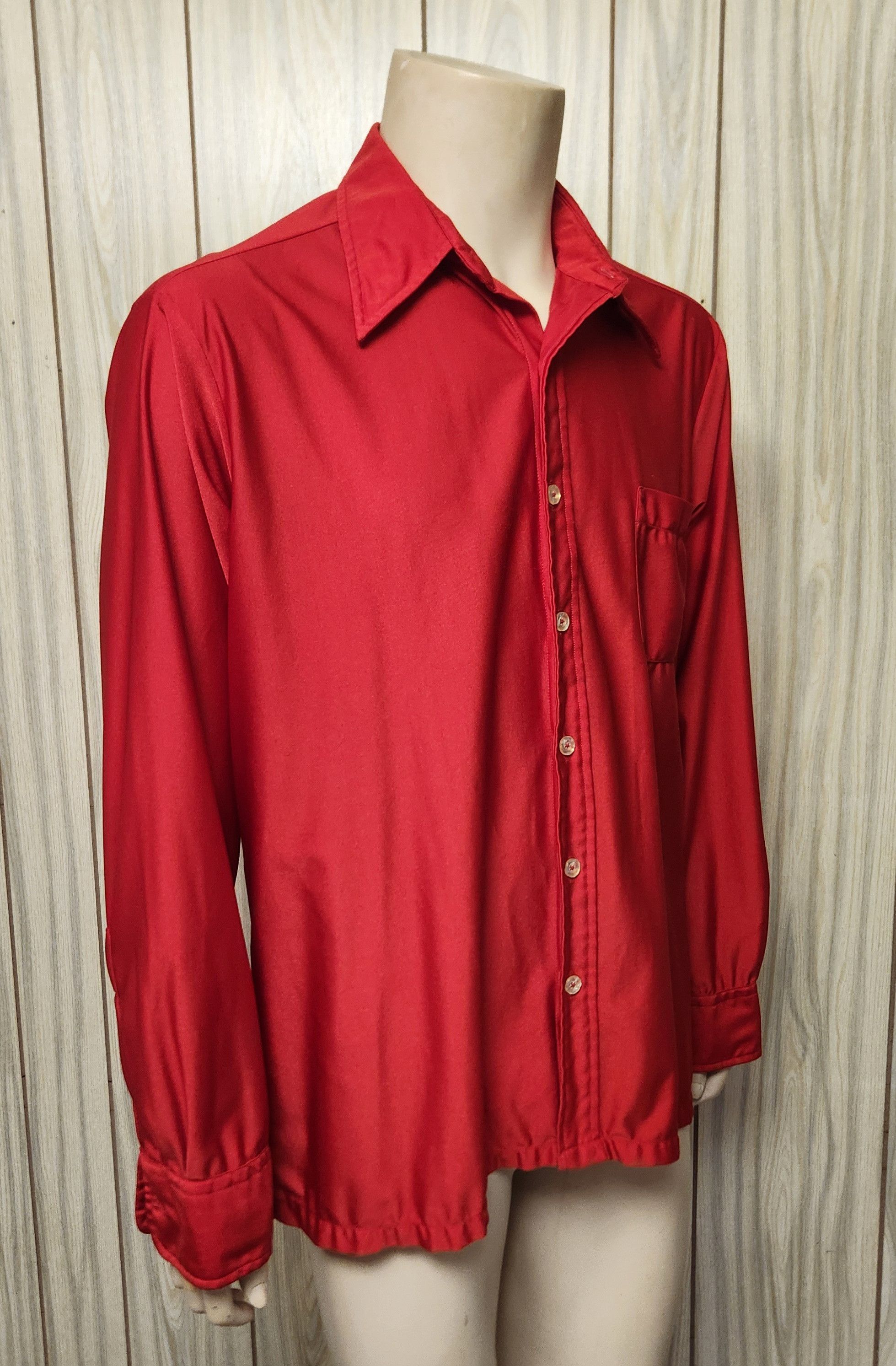 Vintage red disco shirt XL men s 1970s Qiana Size US XL / EU 56 / 4 - 3 Thumbnail