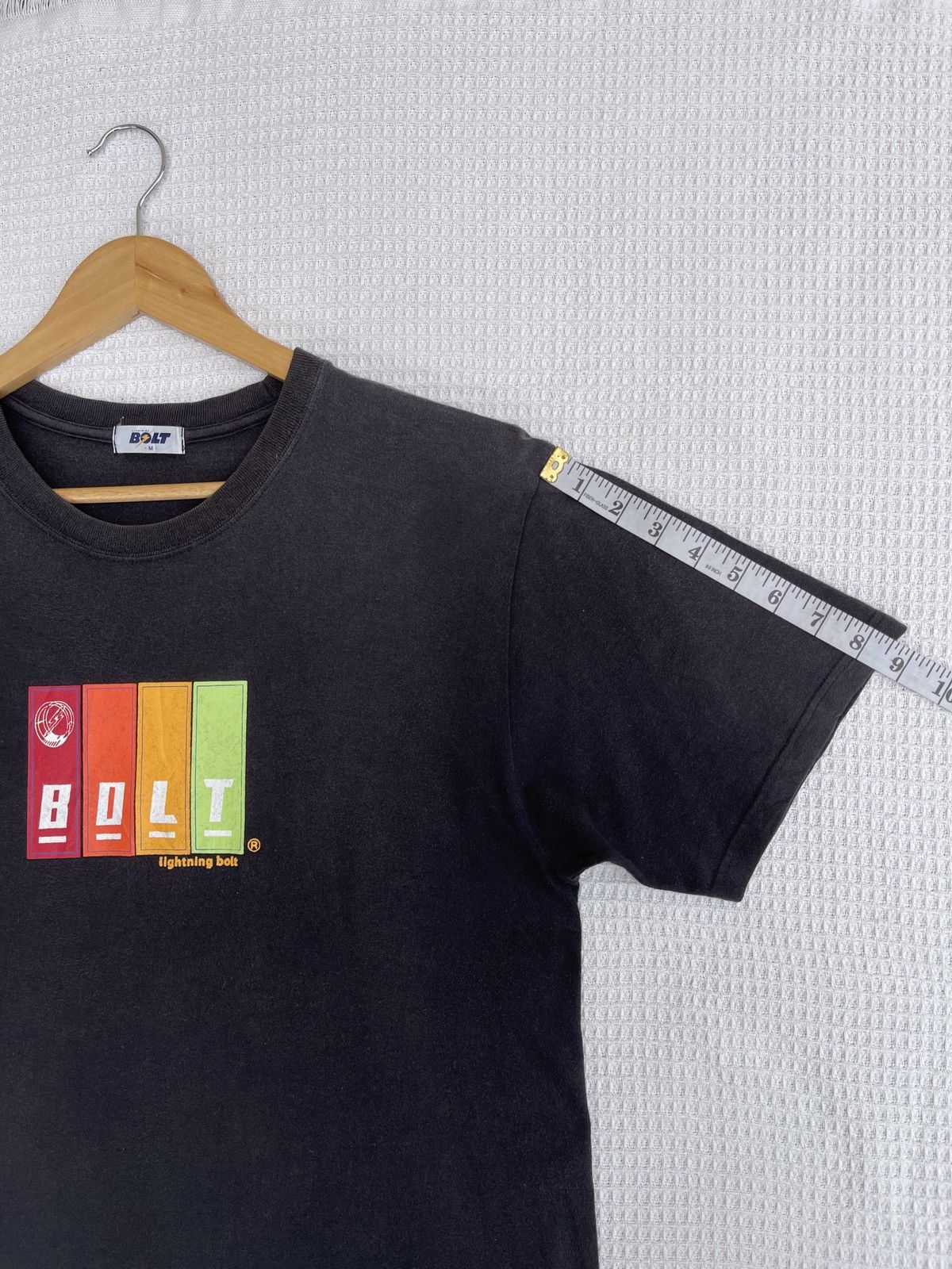 Lightning Bolt Last Drop🔥Sun Faded 🔥Vtg90s Lightning Bolt Surf Brand Tee Size US M / EU 48-50 / 2 - 9 Thumbnail