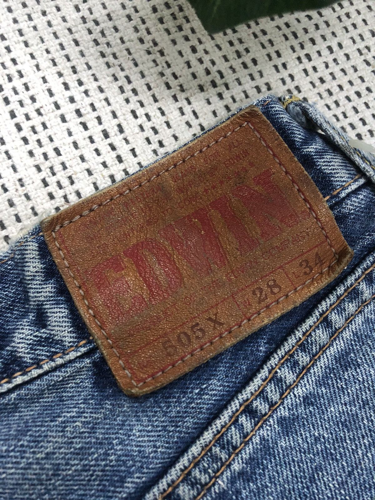 Edwin × Vintage Vintage Selvedge Redline Edwin 505 X w27 Size US 27 - 12 Thumbnail