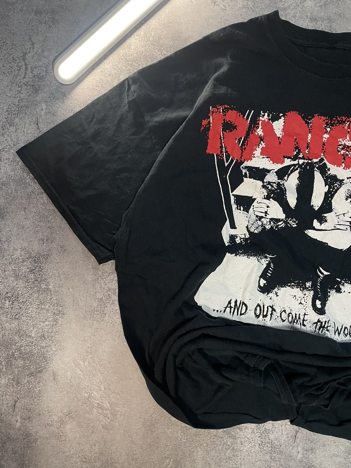 Band Tees Rancid Vtg 05 And Out Come The Wolves Punk Tee XL Size US XL / EU 56 / 4 - 3 Thumbnail