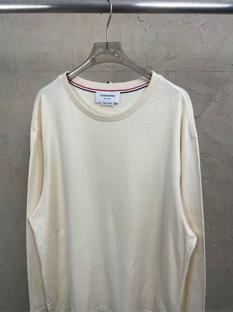 Thom Browne Thom browne Beige four-striped round-neck short-sleeved T-s Size US L / EU 52-54 / 3 - 3 Thumbnail
