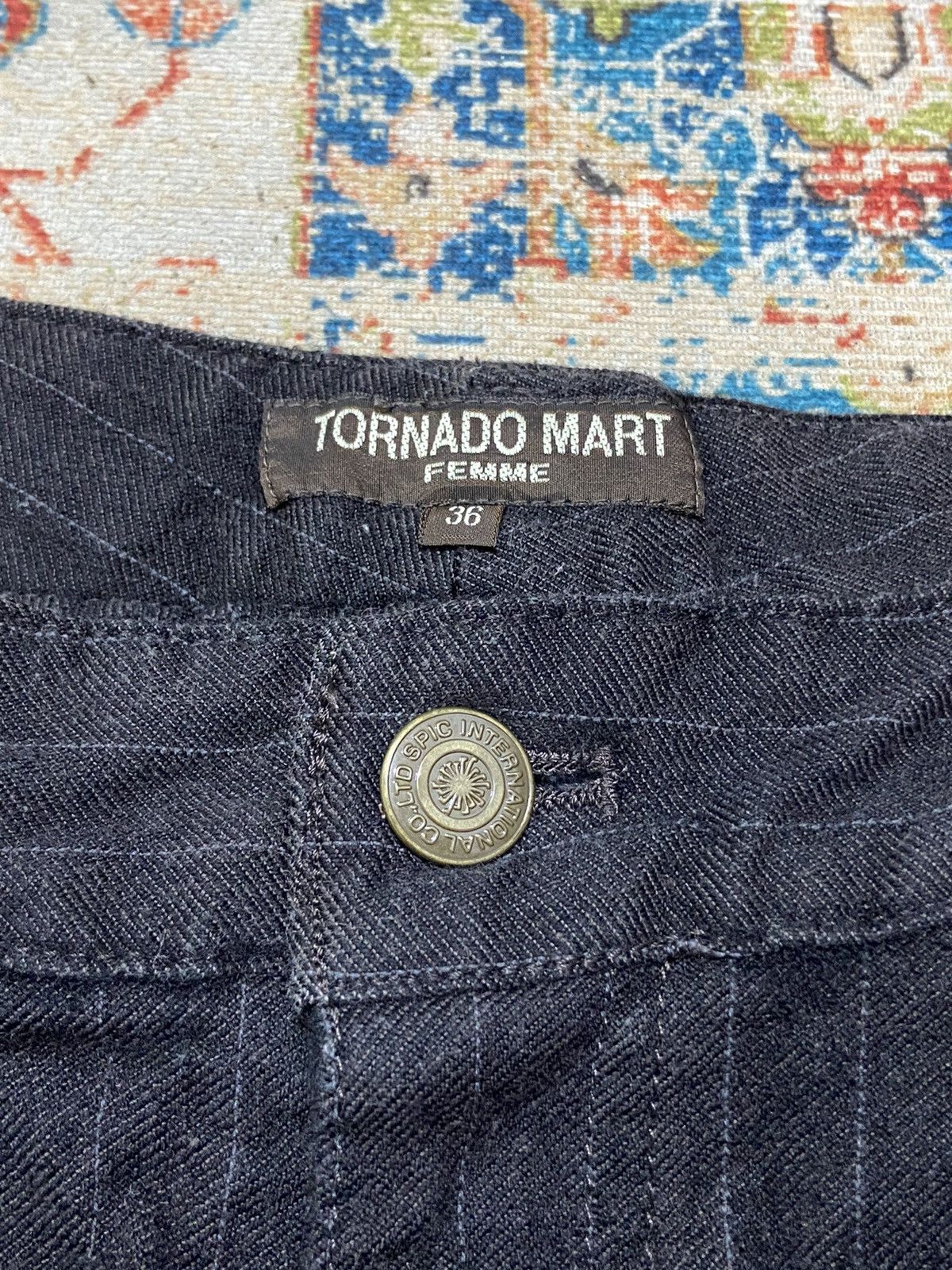 Tornado Mart Tornado Mart Femme 3 Quarter Pants Size US 28 / EU 44 - 5 Thumbnail