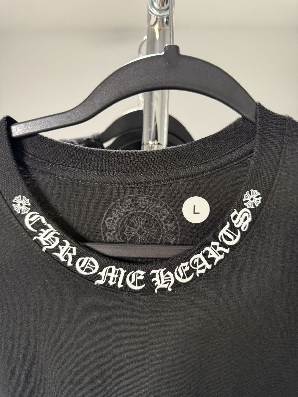 Chrome Hearts Chrome Hearts Black Neck Logo S/s Size US L / EU 52-54 / 3 - 2 Thumbnail