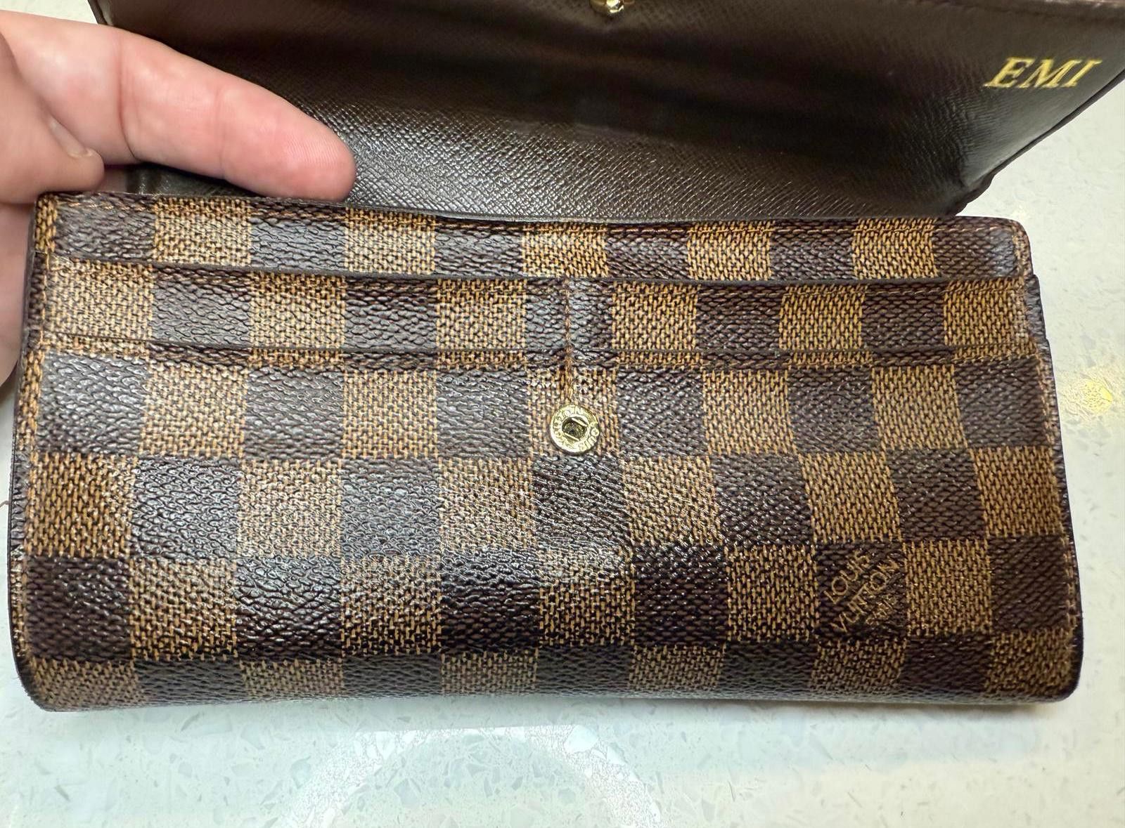 Louis Vuitton Louis Vuitton Damier Ebene Sarah Wallet – Timeless Elegance Size ONE SIZE - 3 Thumbnail