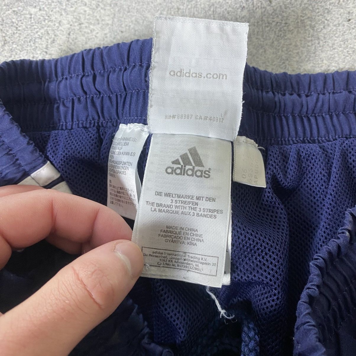 Adidas Vintage Adidas Real Madrid Track Pants Drill Y2K Baggy Size US 30 / EU 46 - 10 Thumbnail