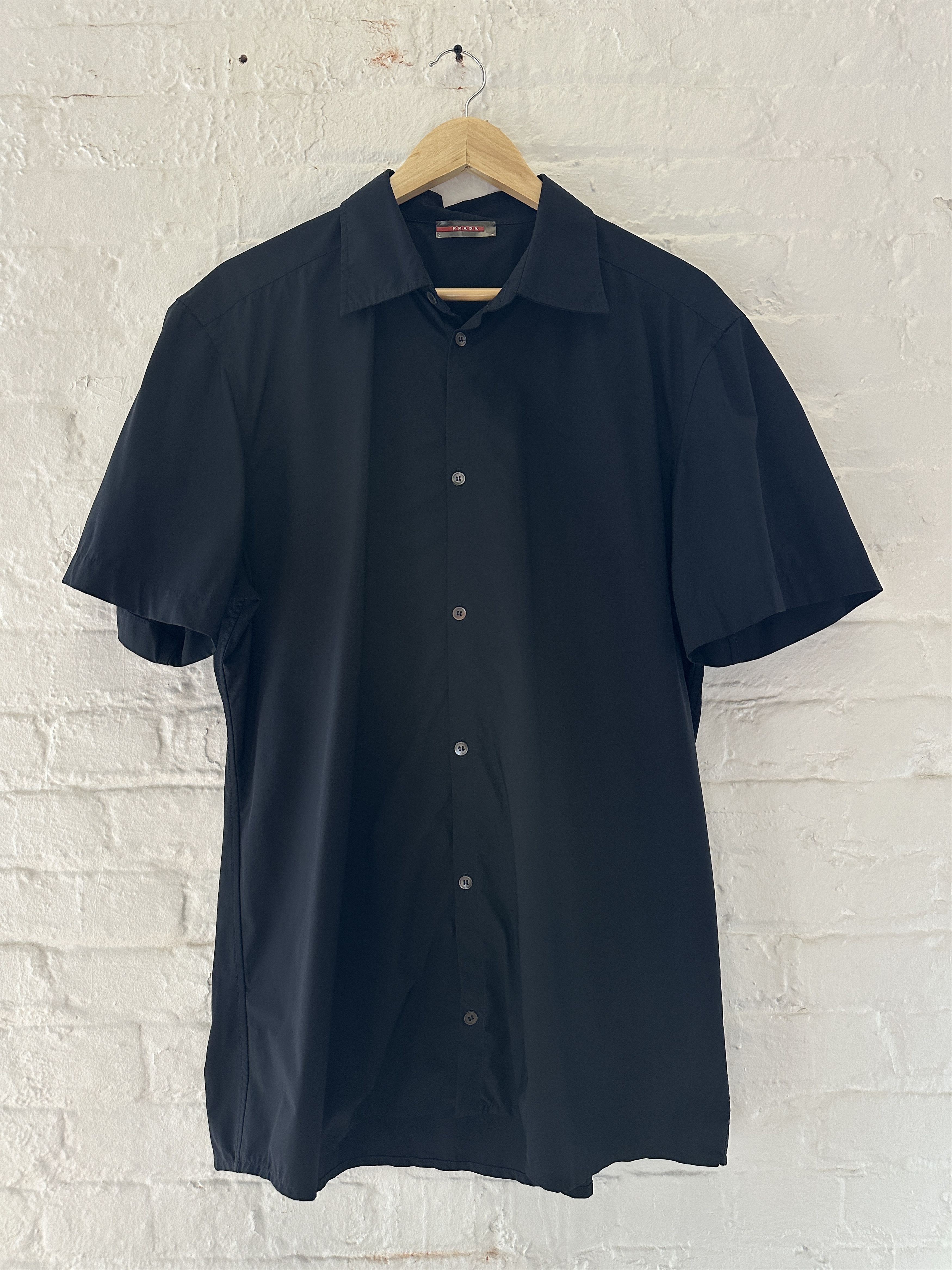 Prada Prada Short Sleeve Button Up Shirt Size US XL / EU 56 / 4 - 1 Thumbnail