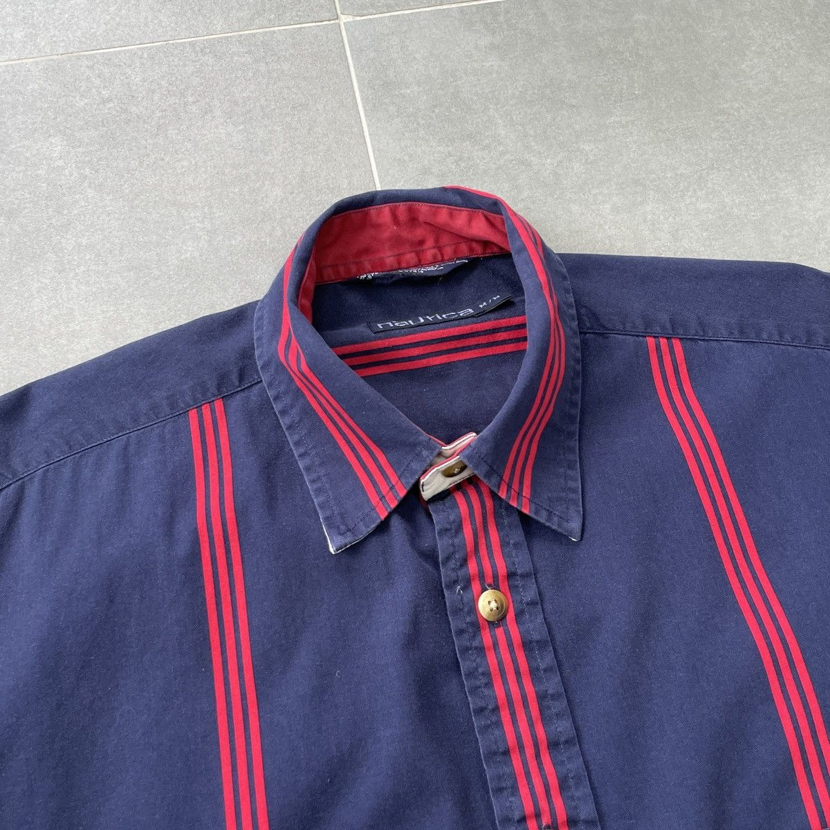 Nautica × Vintage Vintage Nautica Blue Water Challenge Button Shirt Size M Size US M / EU 48-50 / 2 - 7 Thumbnail