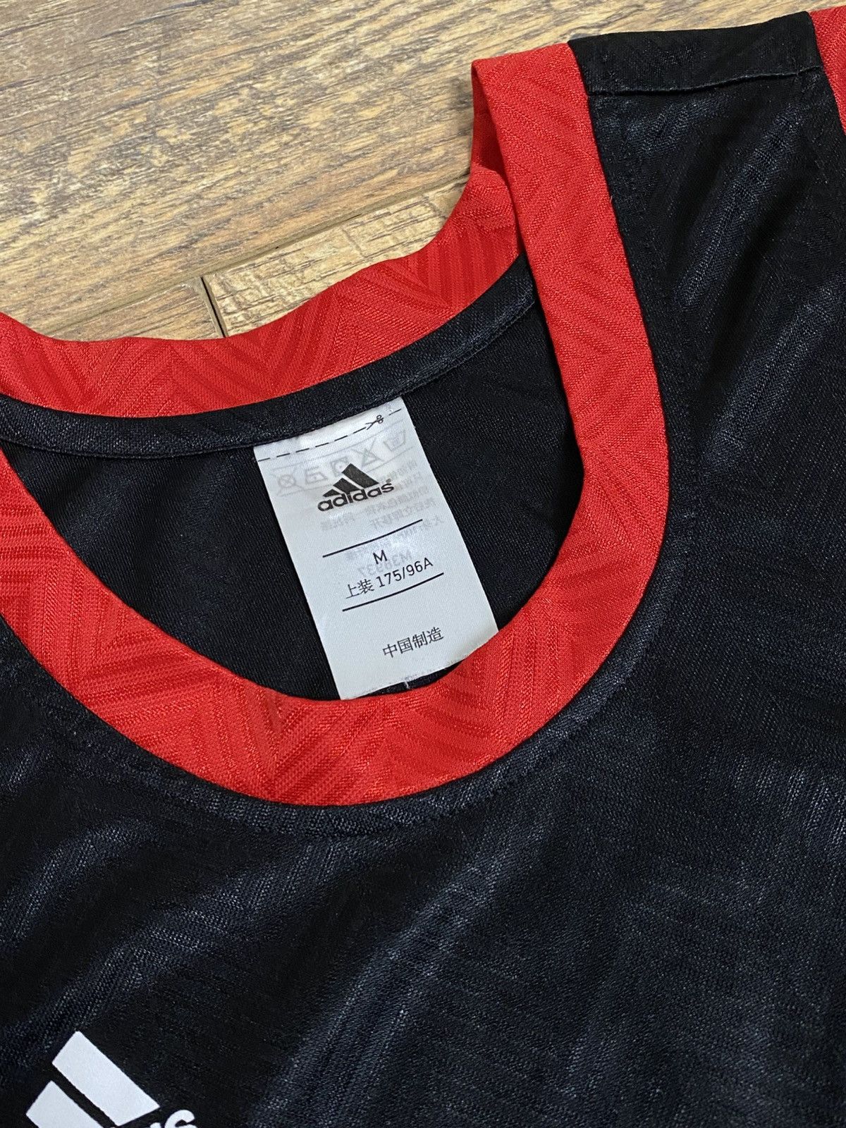Adidas Very Rare Vtg Adidas Bulls #1 Rose Swingman Jersey M Size US M / EU 48-50 / 2 - 3 Thumbnail