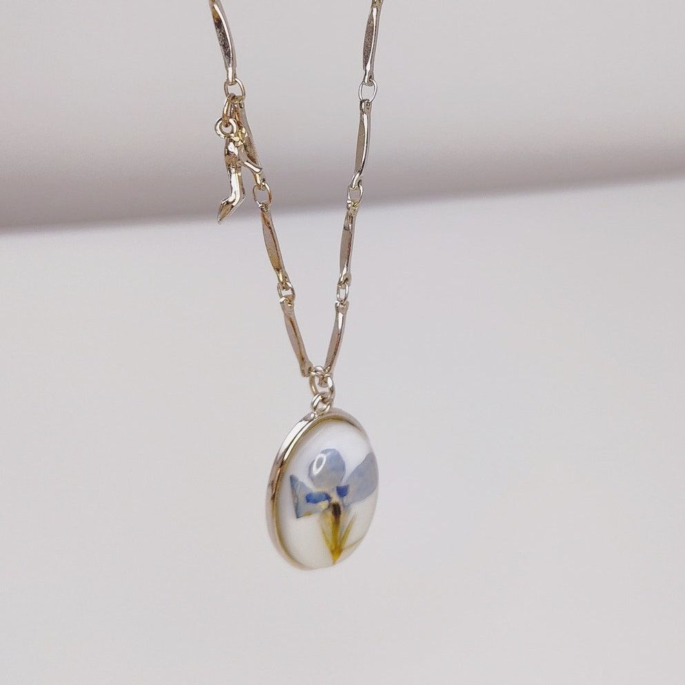 Disney Disney Cinderella Pressed Flower Necklace w Slipper RARE Size ONE SIZE - 3 Thumbnail