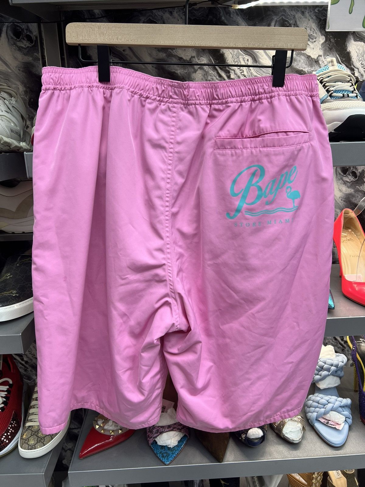 Bape Bape Pink Mami 2nd Anniversary Shorts Size US 44 / EU 60 - 2 Thumbnail