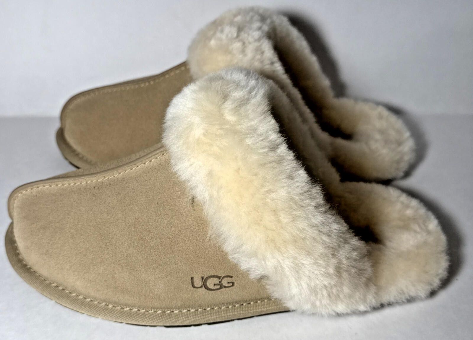 Ugg UGG Scuffette II Suede and Sheepskin Slippers Sand Women's 6 Size US 6 / IT 36 - 3 Thumbnail