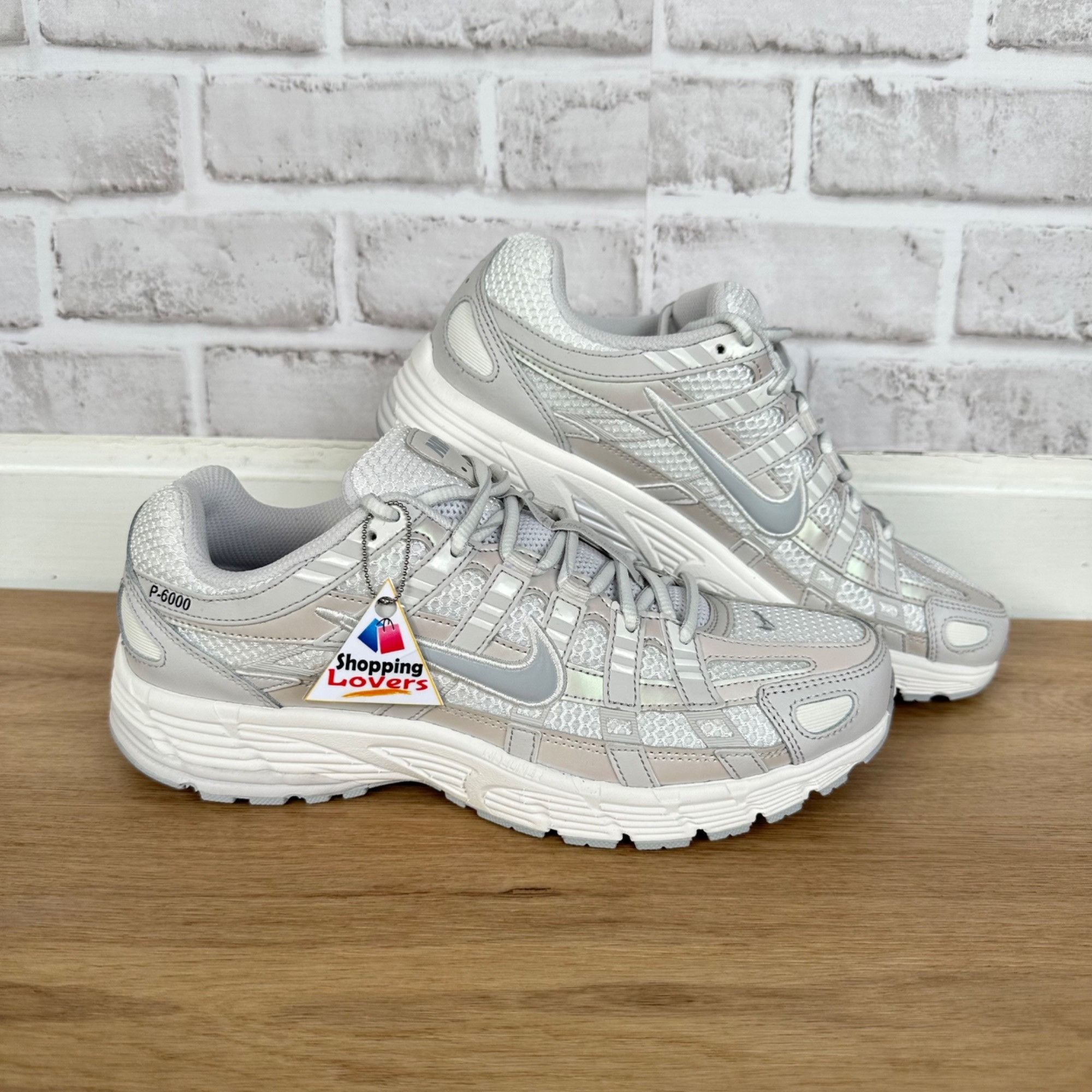 Nike ⭐Nike P-6000 SE Summit Size 9.5 Women's shoes Sneakers White Size US 9.5 / IT 39.5 - 9 Thumbnail