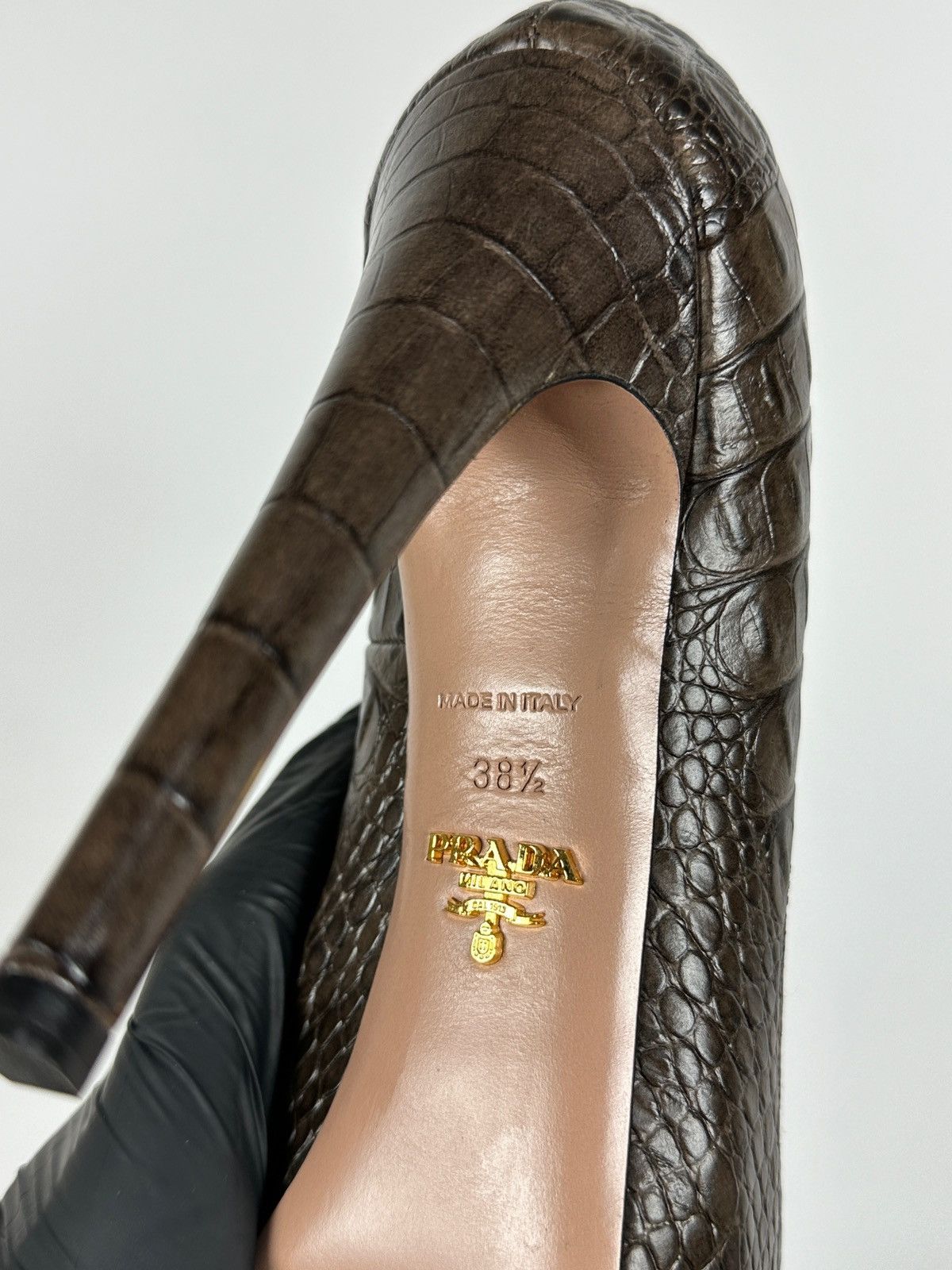 Prada Prada Crocodile Brown Leather Heels Pumps Size US 8.5 / IT 38.5 - 25 Thumbnail