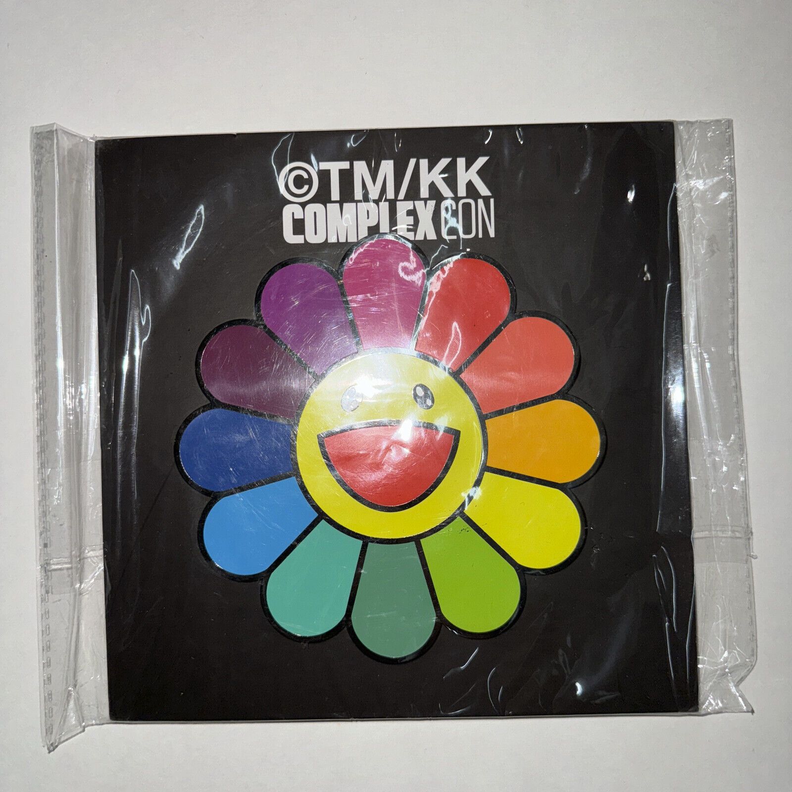 Takashi Murakami Takashi Murakami PINTRILL XL Flower 5-Inch Enamel Pin Size ONE SIZE - 3 Thumbnail