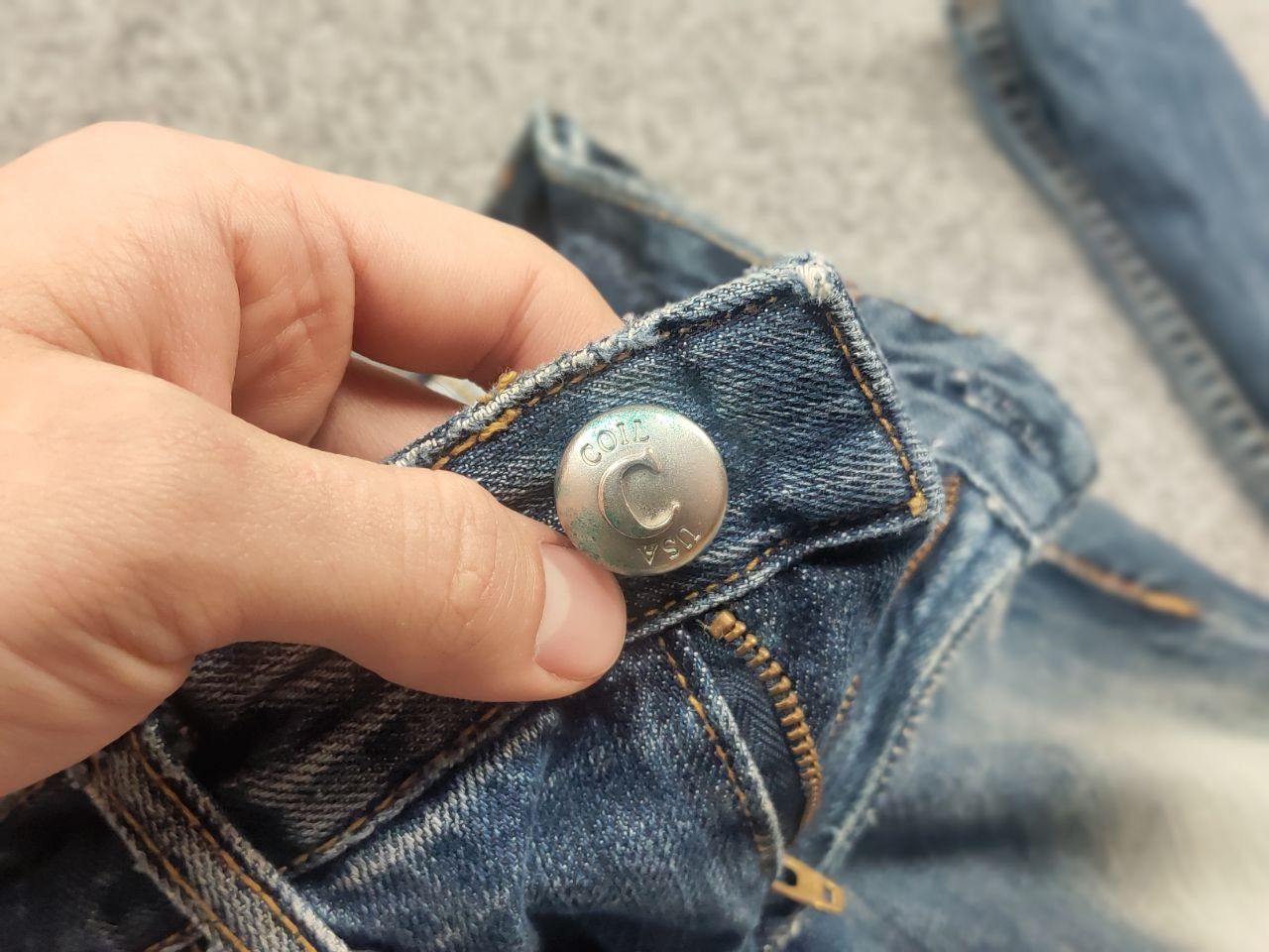 Japanese Brand Vintage Coil Y2K Style Opium Flared Distressed denim Jeans Size 26" / US 2 / IT 38 - 16 Thumbnail