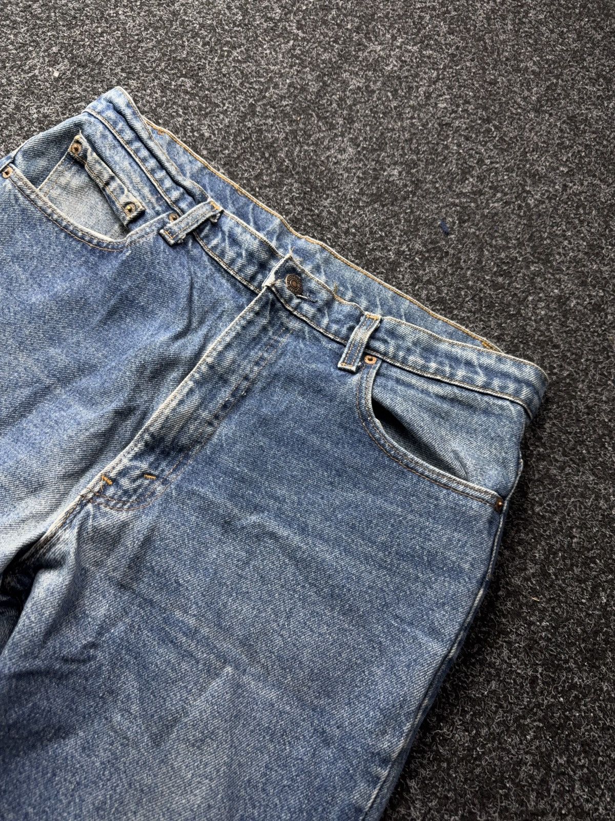 Levi's Vintage Clothing Archive Vintage 90s Levi’s 517 Made in USA Bootcut Jeans Size US 35 - 12 Thumbnail