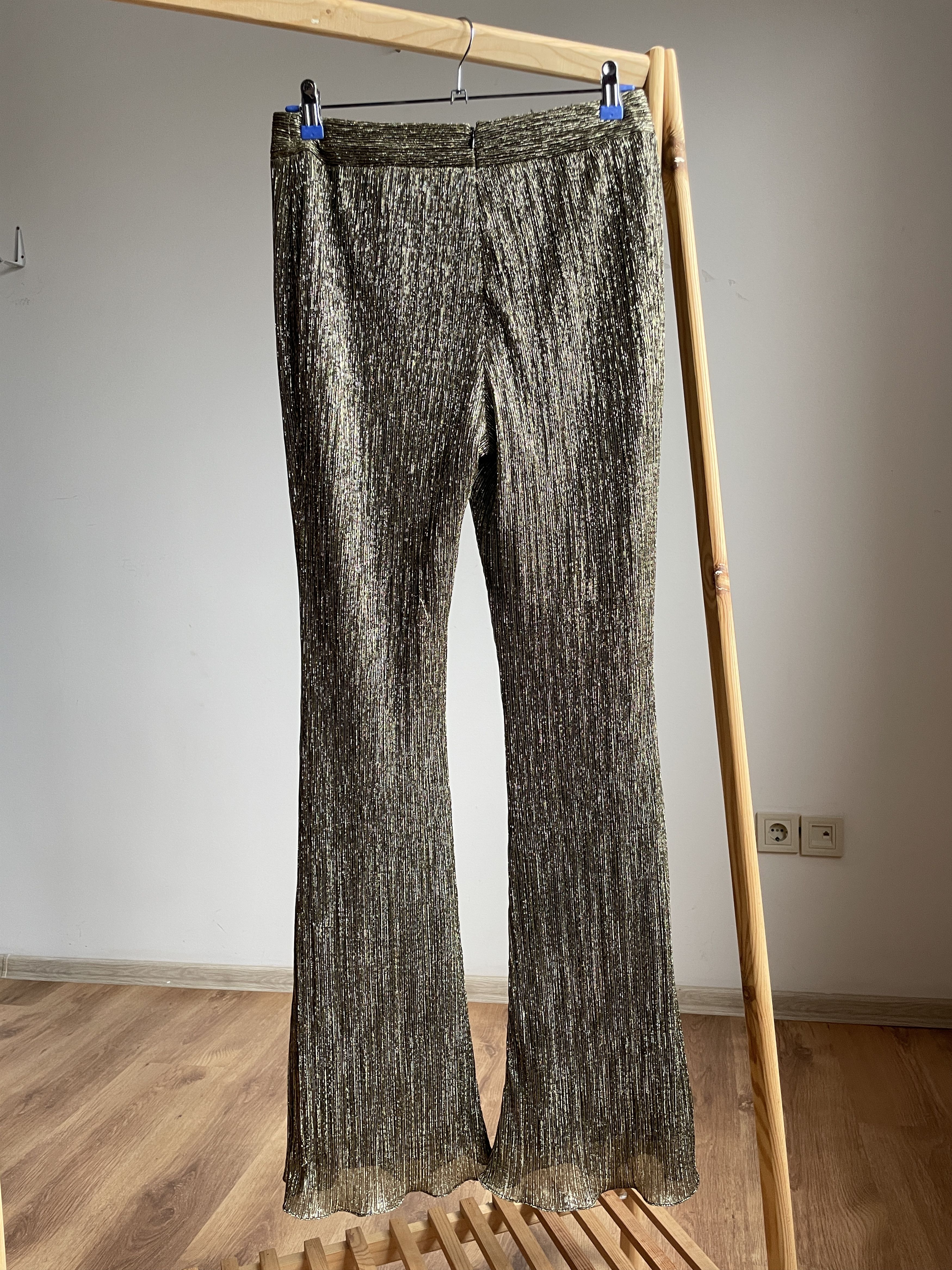 Peter Pilotto Peter Pilotto Metallic Pleated Two Piece Set Top & Pants Size M / US 6-8 / IT 42-44 - 6 Thumbnail