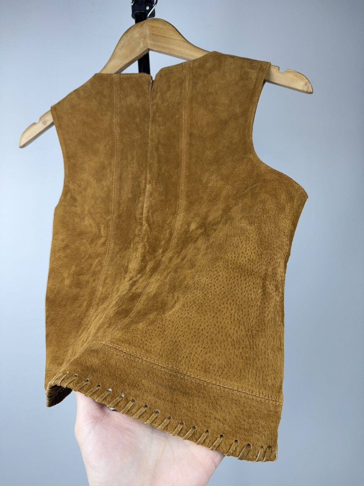 Japanese Brand Western Retro ZARA Basic Suede Leather Vest Sleeveless Brown Size S / US 4 / IT 40 - 10 Thumbnail