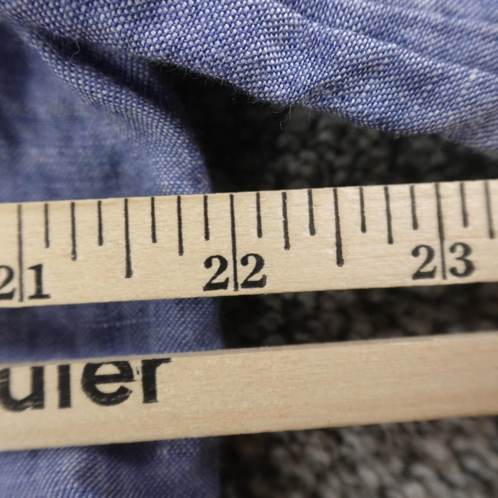 Uniqlo Uniqlo Shirt Mens XL Blue Linen Chambray Button Up Long Sleeve Casual Summer Top Size US XL / EU 56 / 4 - 6 Thumbnail