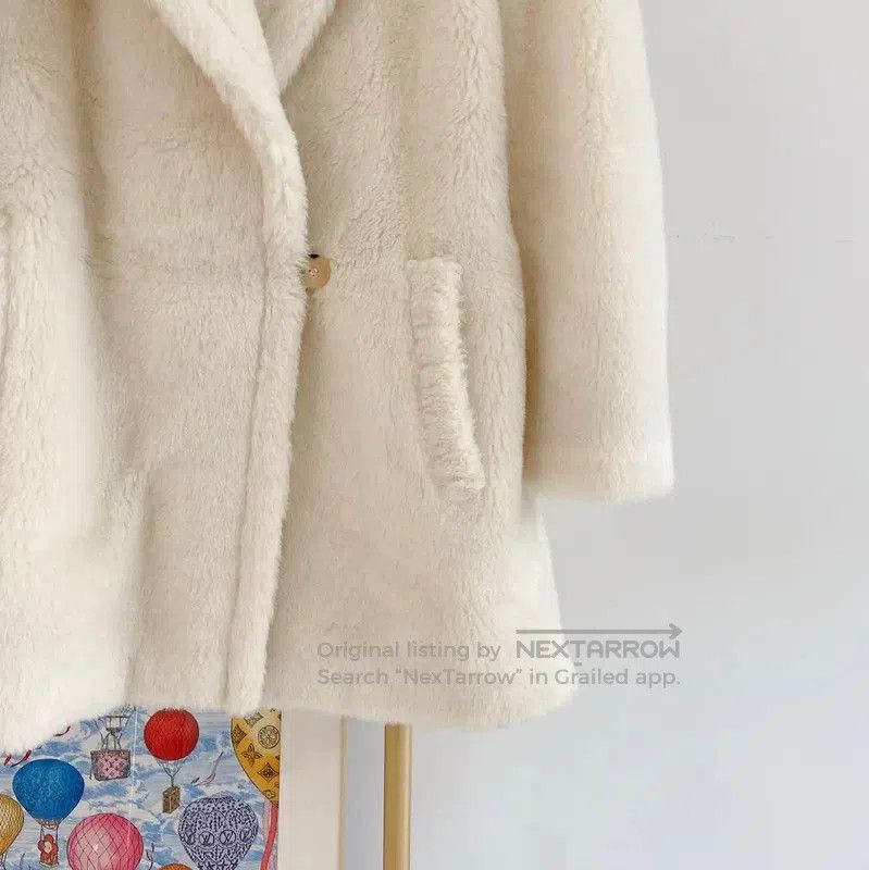 Max Mara MaxMara Classic White Alpaca Wool Coat . Size XS / US 0-2 / IT 36-38 - 4 Thumbnail