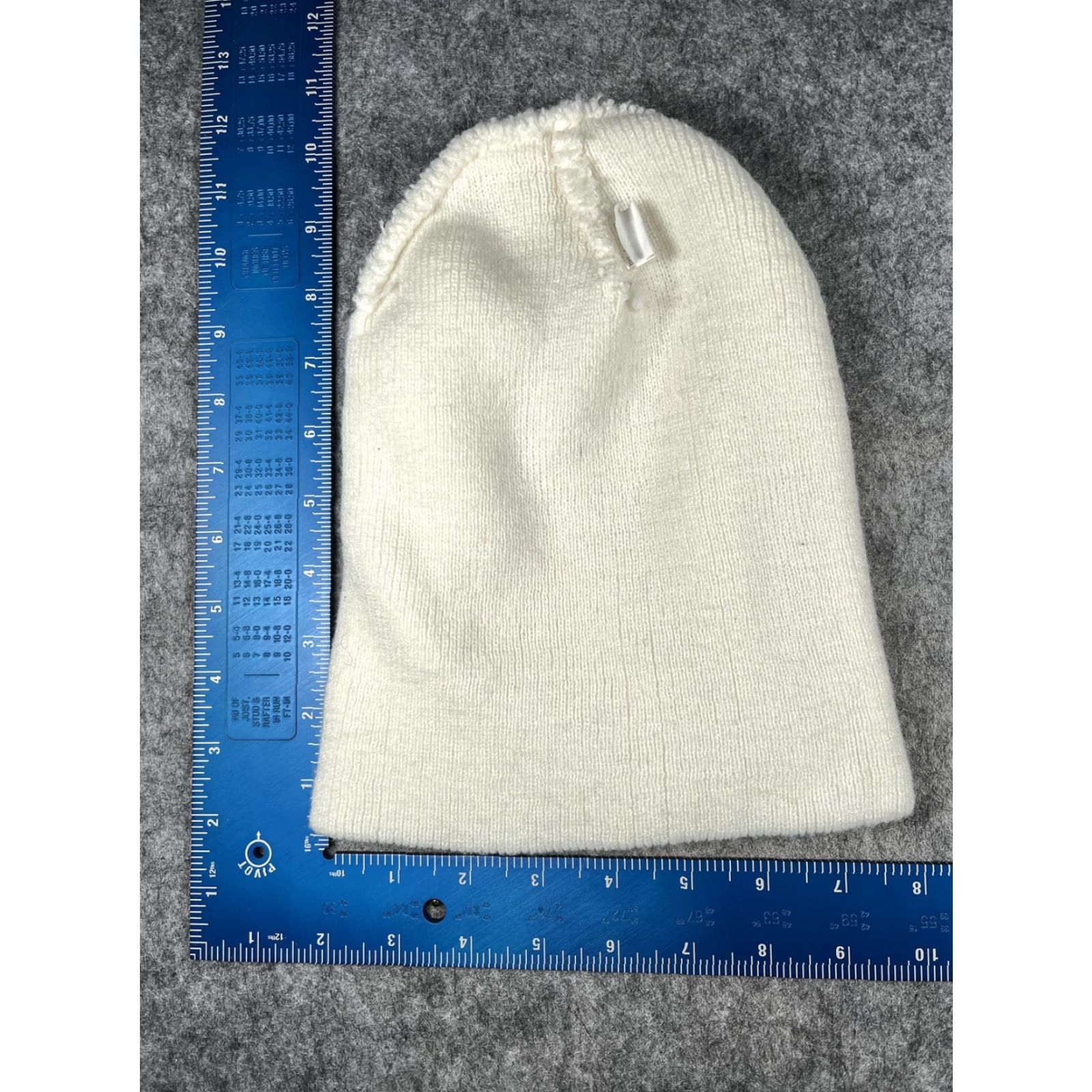 Vintage Happy Face Hat Beanie Unisex One Size White Knit Embroidered Stretch Winter Size ONE SIZE - 6 Thumbnail