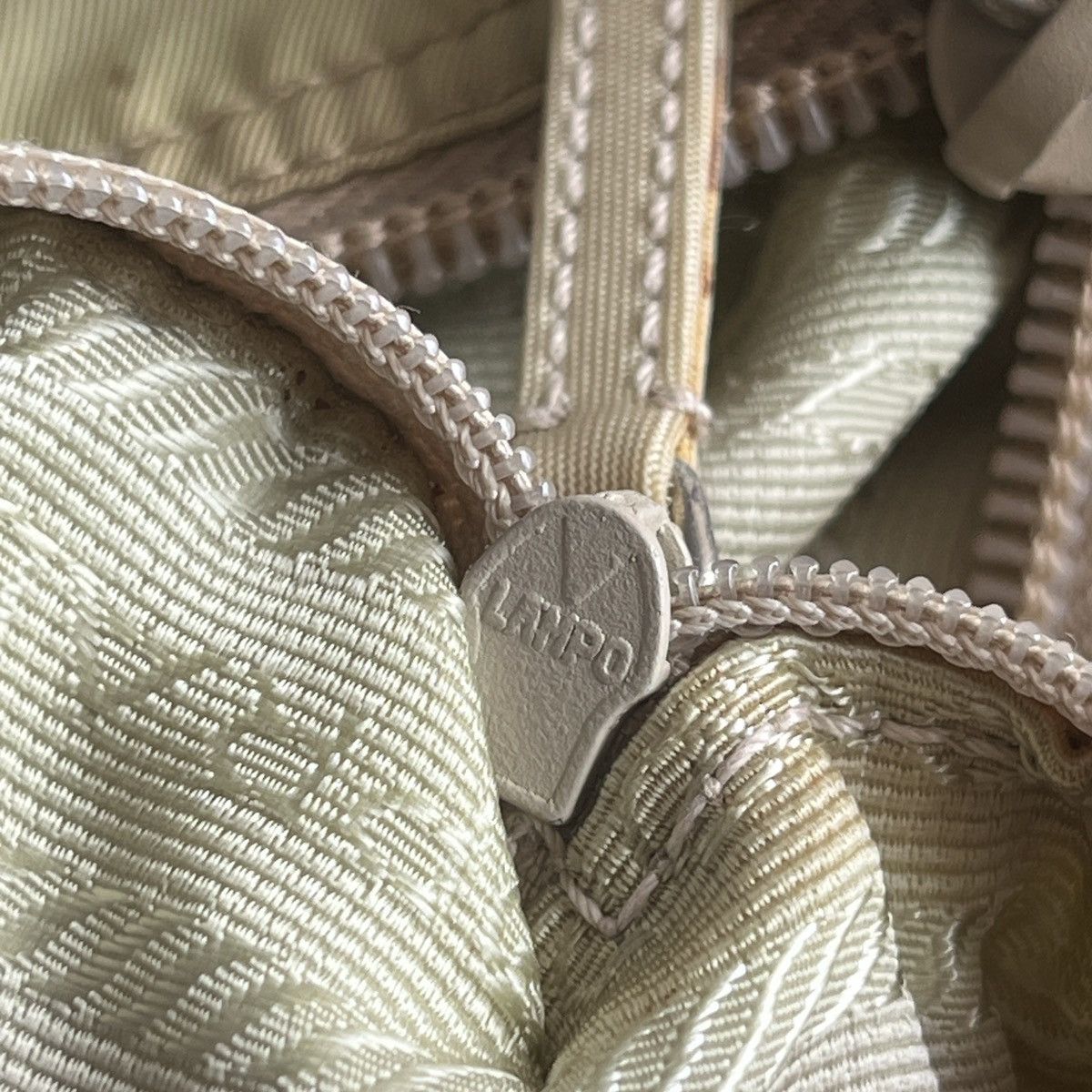 Prada Vintage Prada Nylon Beige Messenger Bag Size ONE SIZE - 9 Thumbnail