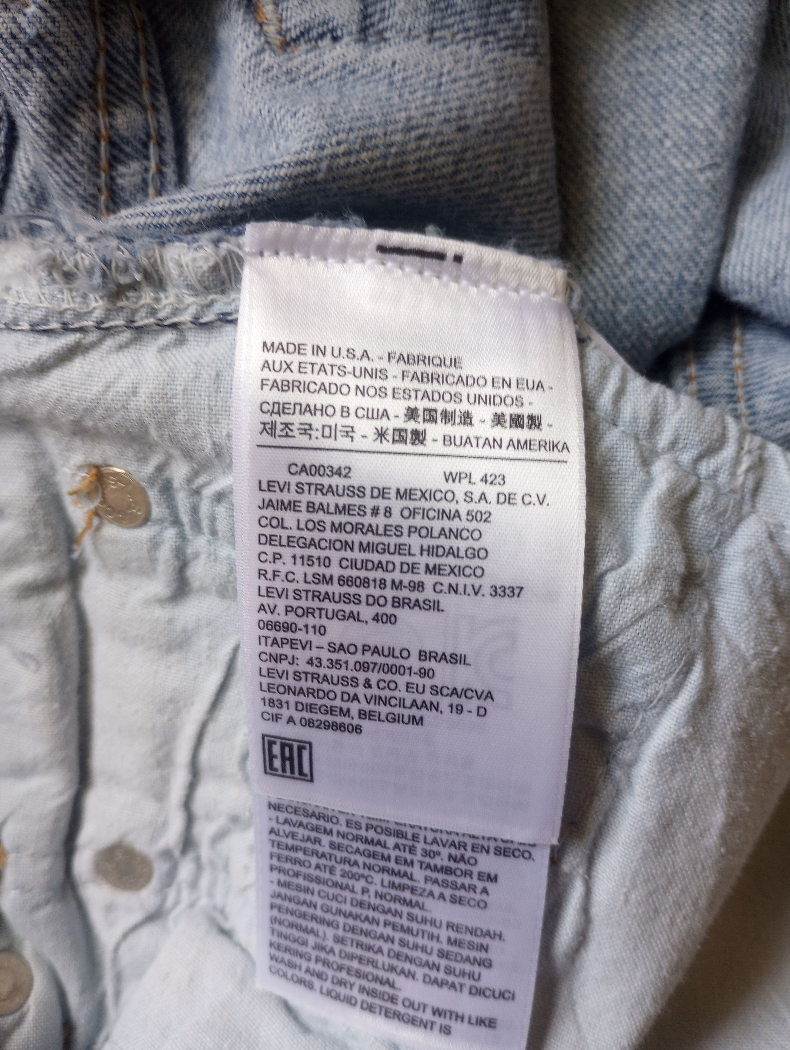 Levi's Levi's Authorized Vintage 501 Light Wash Distressed Jeans Size US 29 - 5 Thumbnail
