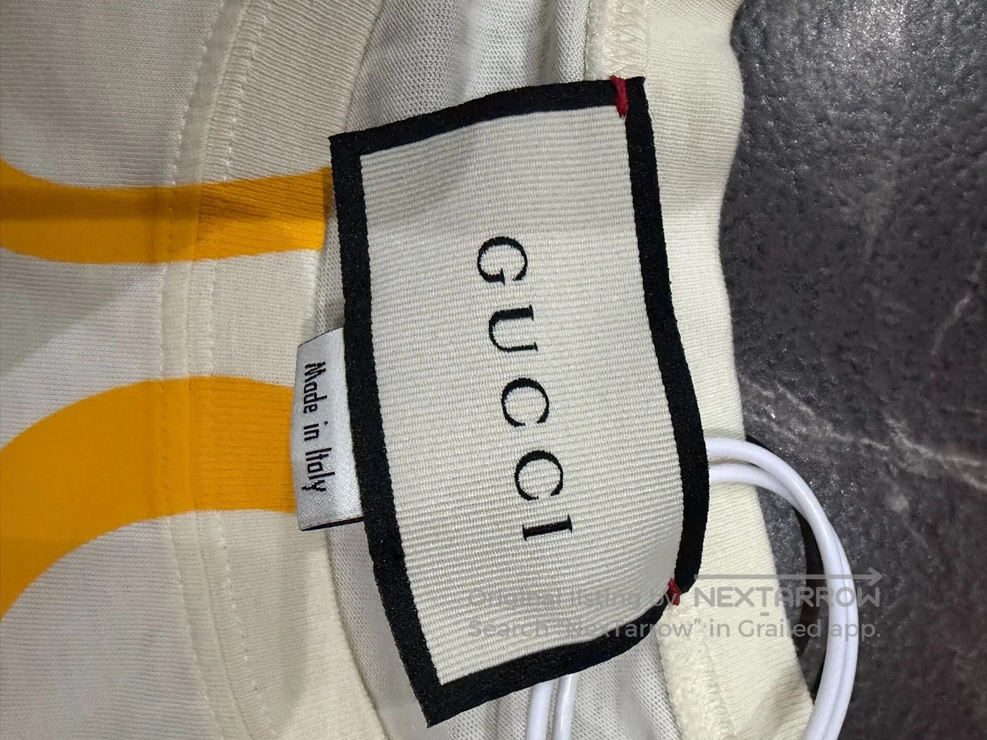 Gucci Gucci Large Logo Short Sleeve T. Size XS / US 0-2 / IT 36-38 - 3 Thumbnail