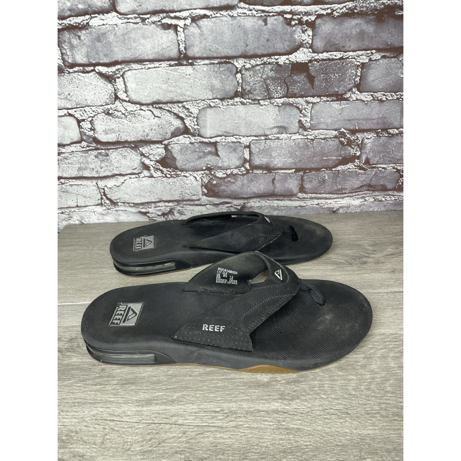 REEF Reef Black Synthetic Bottle Opener Foam Flip Flop Sandals Me Size US 13 / EU 46 - 10 Thumbnail