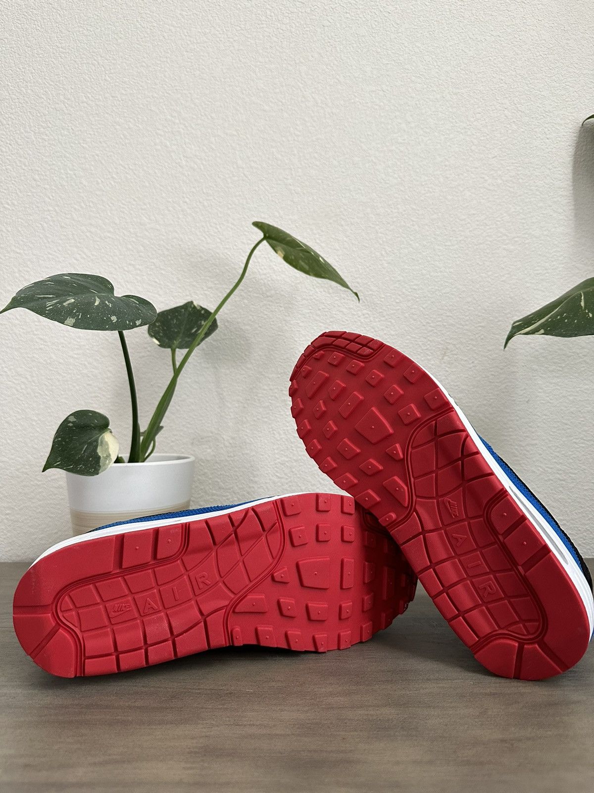 Nike Nike Air Max 1 Ultramarine Air Huarache Light Corduroy 8.5 Size US 8.5 / EU 41-42 - 6 Thumbnail