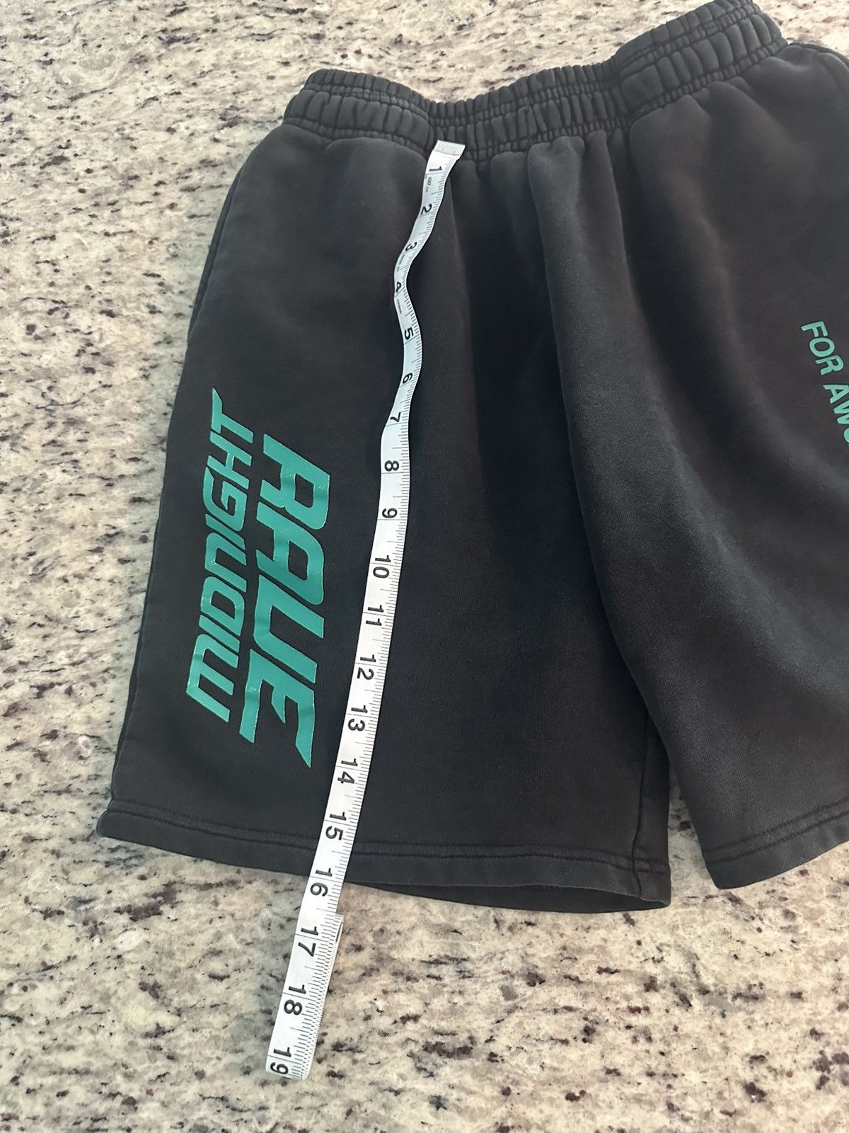 Midnight Studios Midnight studios Rave shorts Size US 30 / EU 46 - 6 Thumbnail