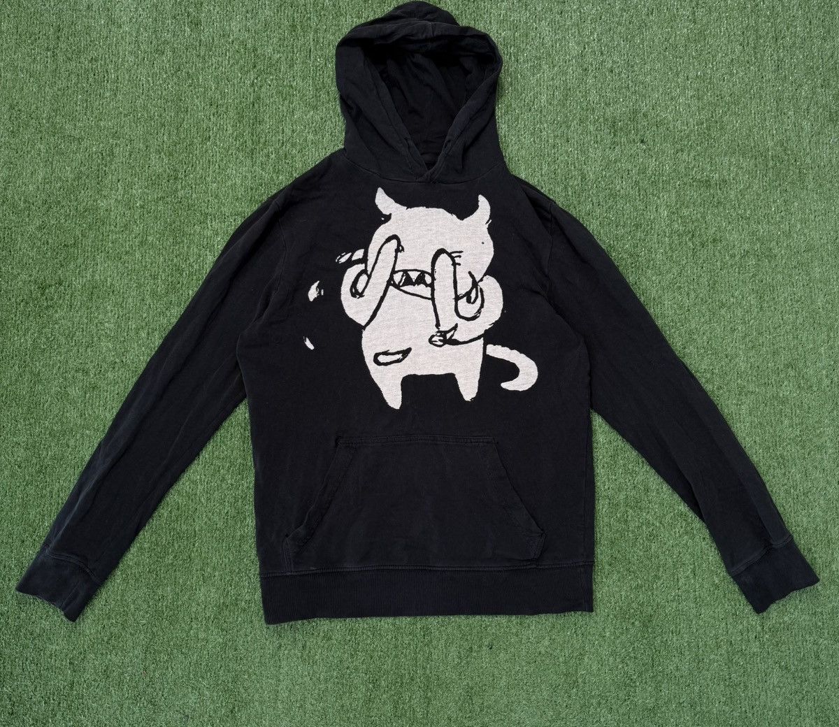 Vintage Radiohead Minotaur Hoodie Merch Rare Vintage Rock Band Size US M / EU 48-50 / 2 - 1 Thumbnail