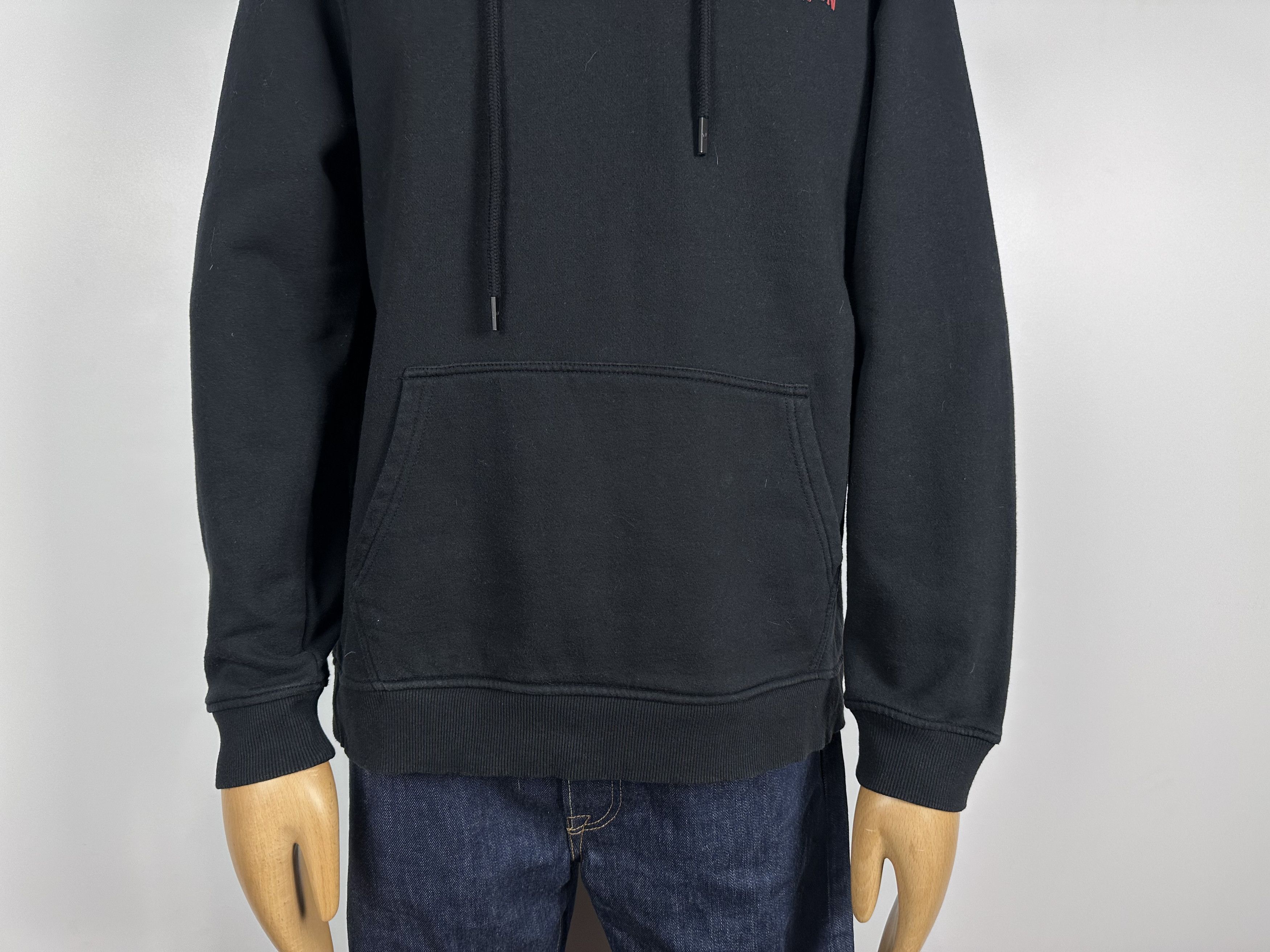 True Religion × Vintage True Religion Small Logo Pullover Hoodie Black Size L Size US L / EU 52-54 / 3 - 4 Thumbnail