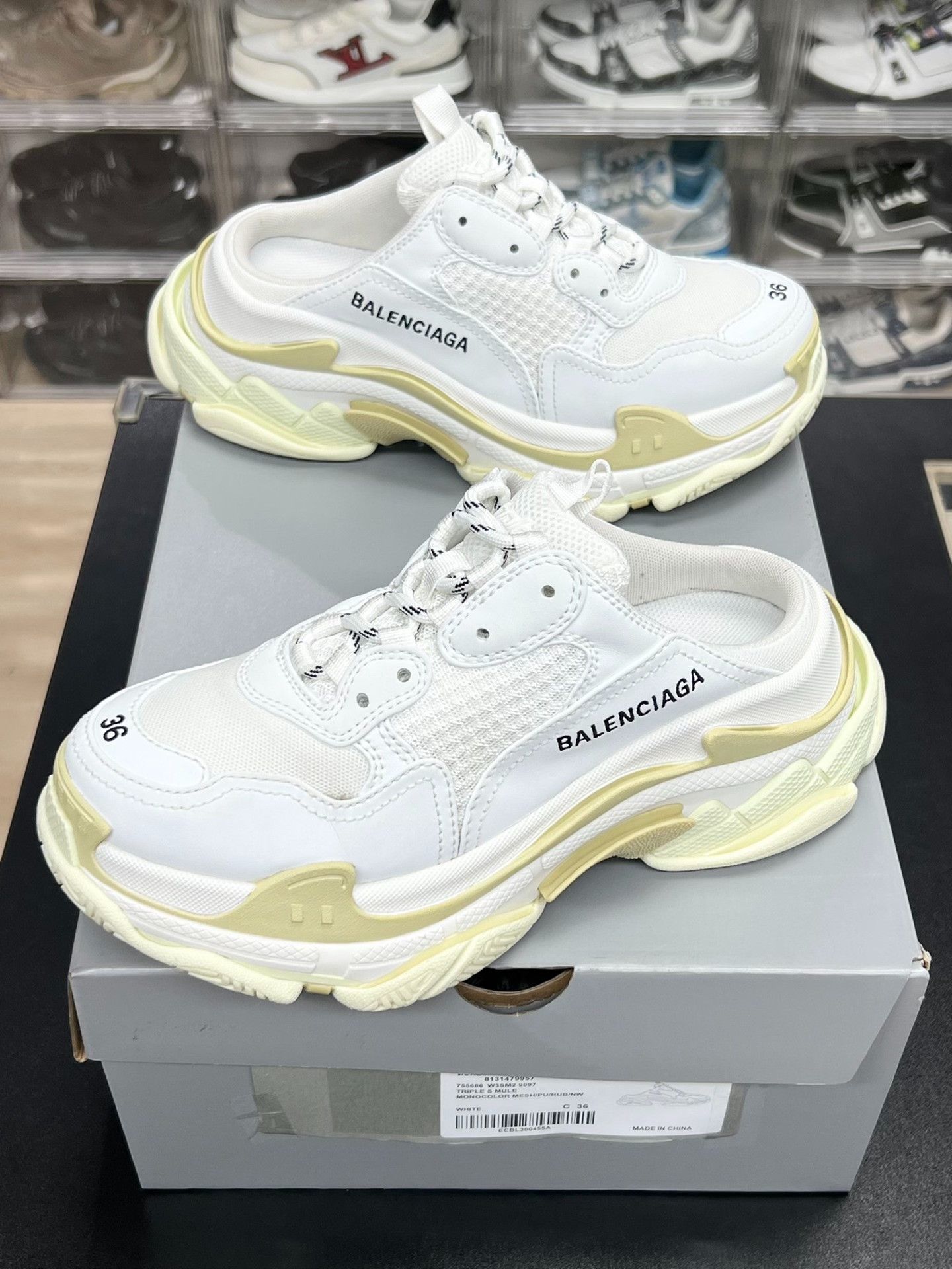 Balenciaga Balenciaga Sandals us_6 Women Size US 6 / IT 36 - 1 Thumbnail