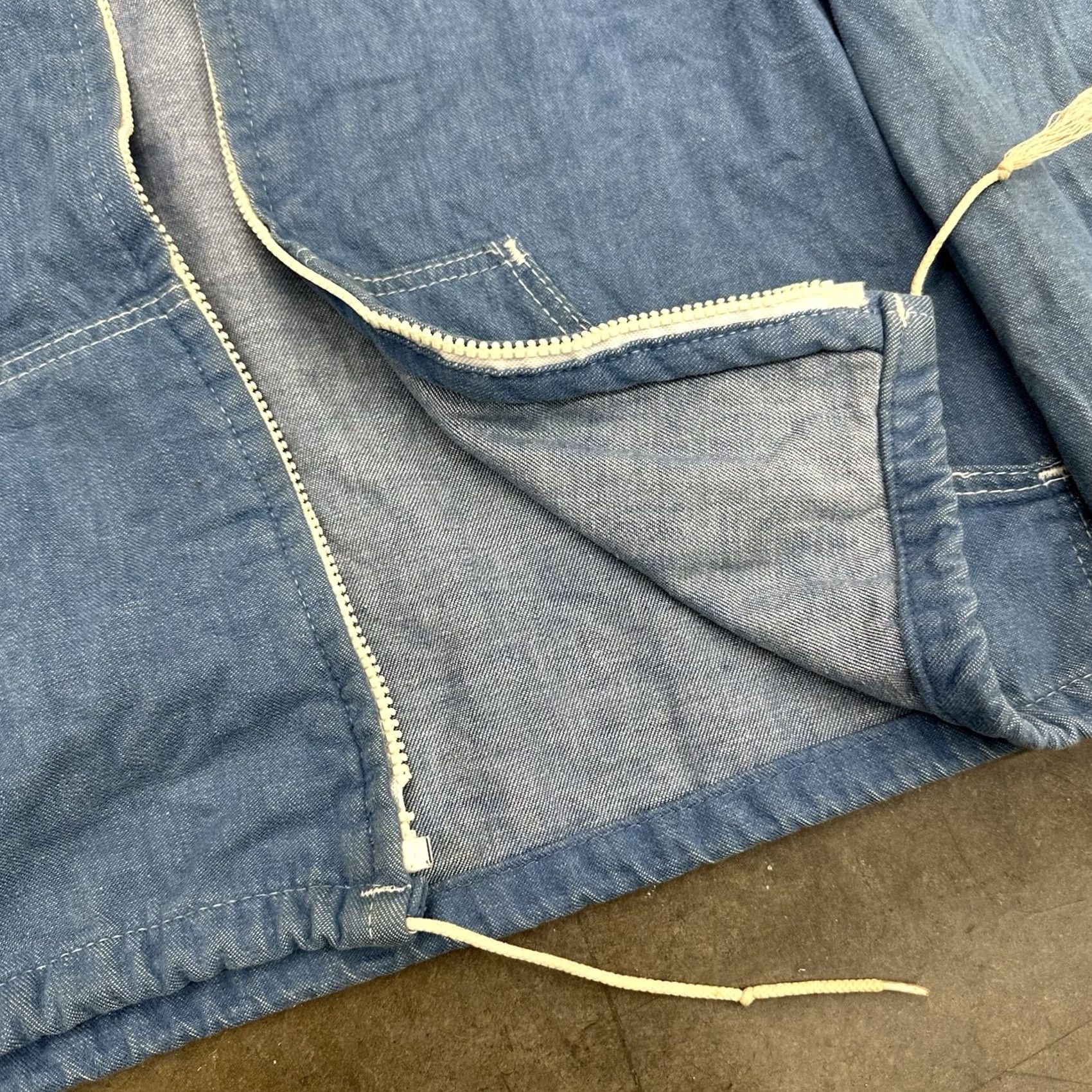 Denime VINTAGE Women’s 70/80s Lightweight Cotton Denim Varsity Jacket Letterman Medium Jacket Blue Womens 1980s - Denim Varsity Letterman, M Size M / US 6-8 / IT 42-44 - 3 Thumbnail
