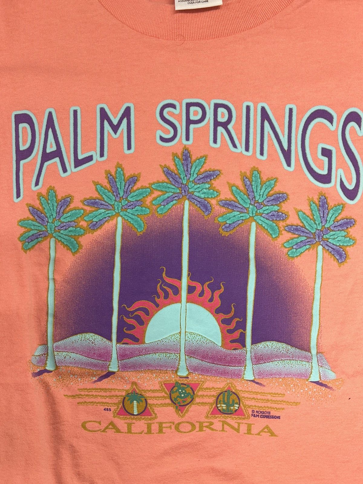 Vintage Crazy Vintage 90s Essential Salmon Palm Springs Tee Shirt Size US L / EU 52-54 / 3 - 2 Thumbnail