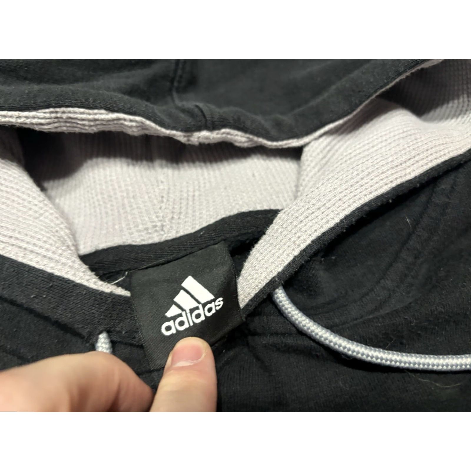 Adidas Adidas Hoodie Sweatshirt Charlotte Hornets Embroidered M N6 Black Cotton Polyester Unisex Adults Long Sleeve Hooded Pullover Sports Basketball Size US M / EU 48-50 / 2 - 2 Thumbnail