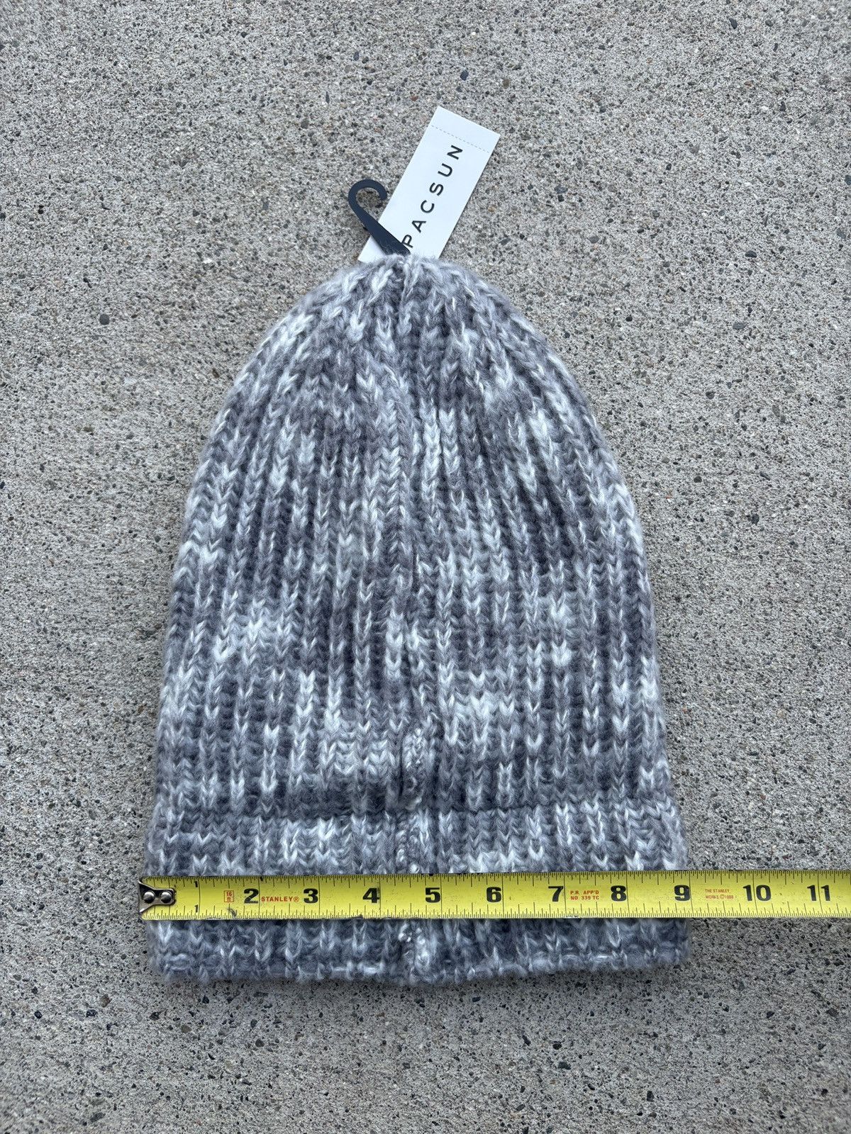 Pacsun Brand New Pacsun Light Grey Snow/Ski Knitted Beanie Size ONE SIZE - 7 Thumbnail