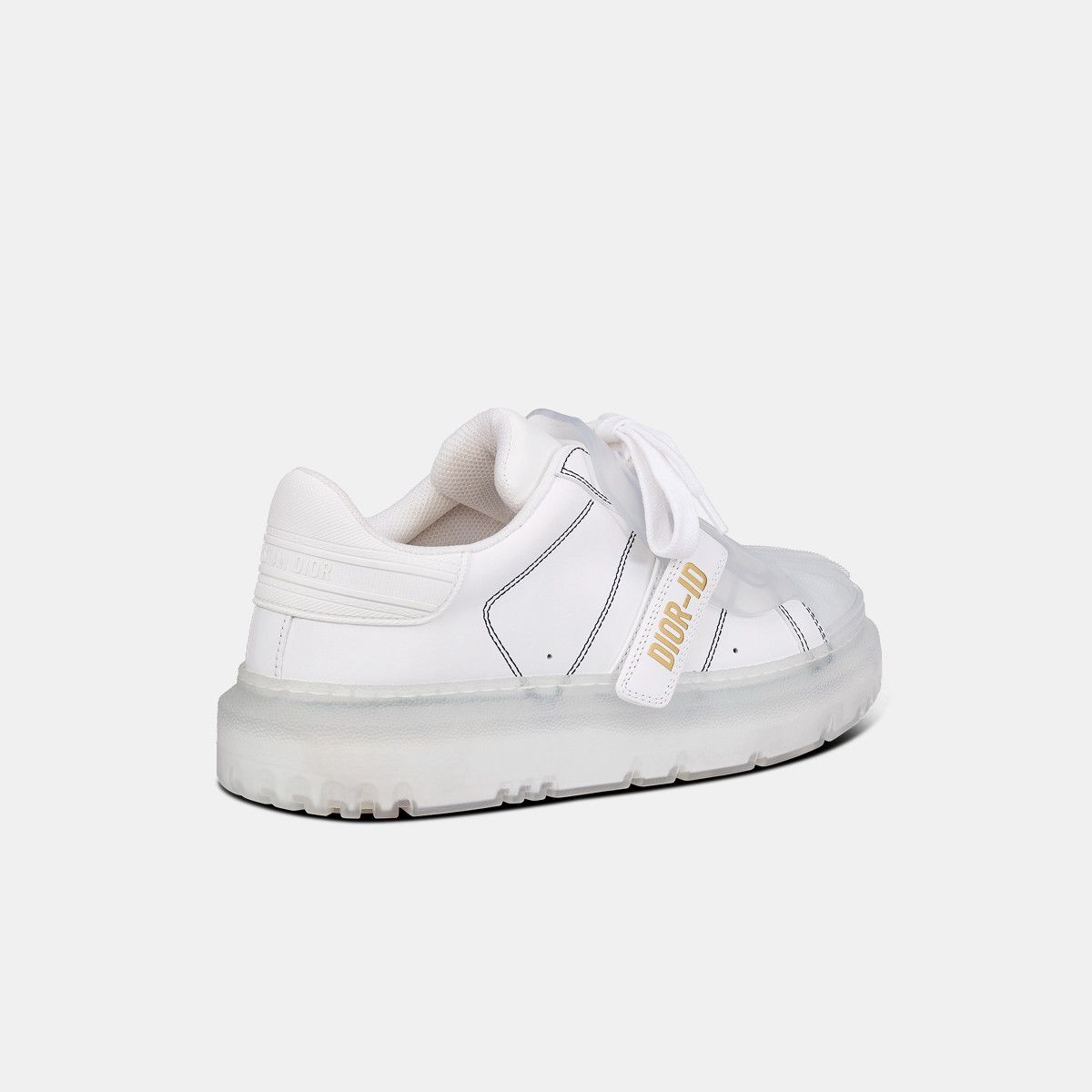 o1bcso1str0524 Sneaker in White