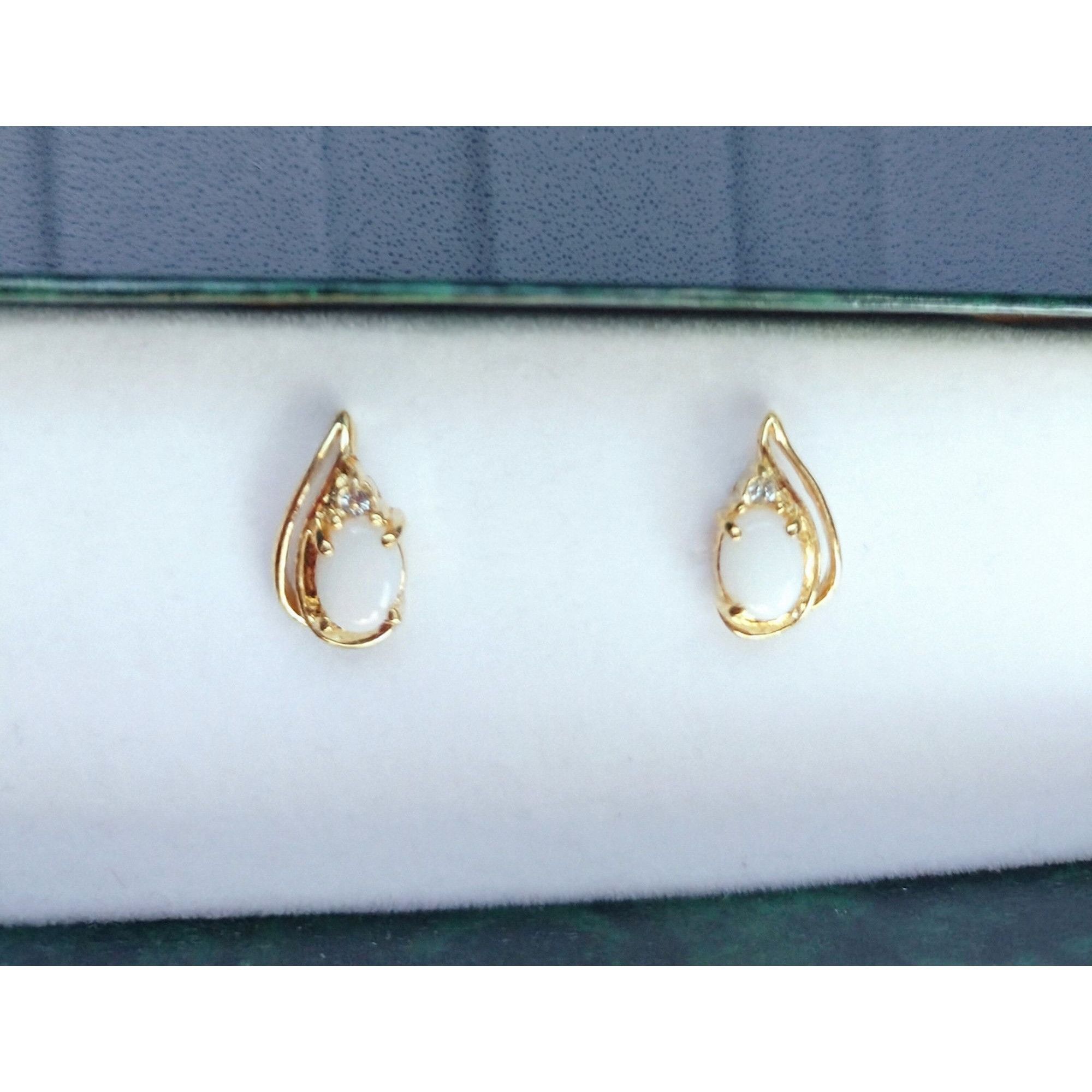 Other Earrings 3 Pairs Gold Tone Genuine Stones Gift Box Birthston Size ONE SIZE - 8 Thumbnail