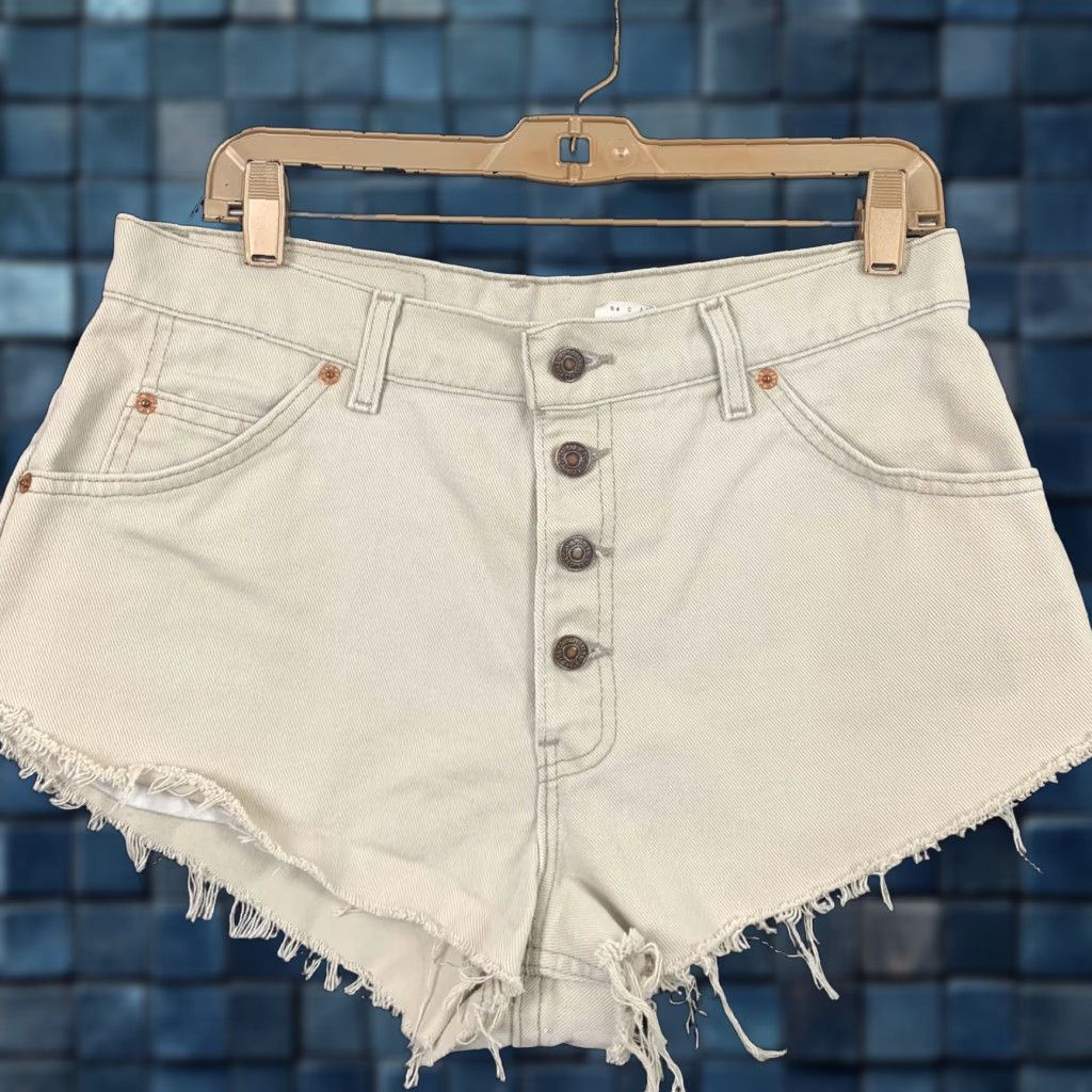VINTAGE Levi's Cutoffs Jeans Shorts 90s 950 Relaxed Fit Beige/Gray 13 Juniors Women's Size 13 Denim Button Fly Vintage 1990s Casual Shorts Women