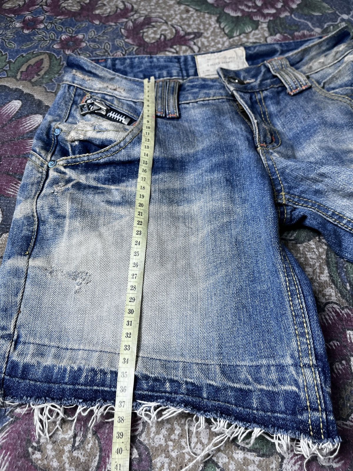 Japanese Brand Lolita Distressed Hot pants Size US 31 - 12 Thumbnail