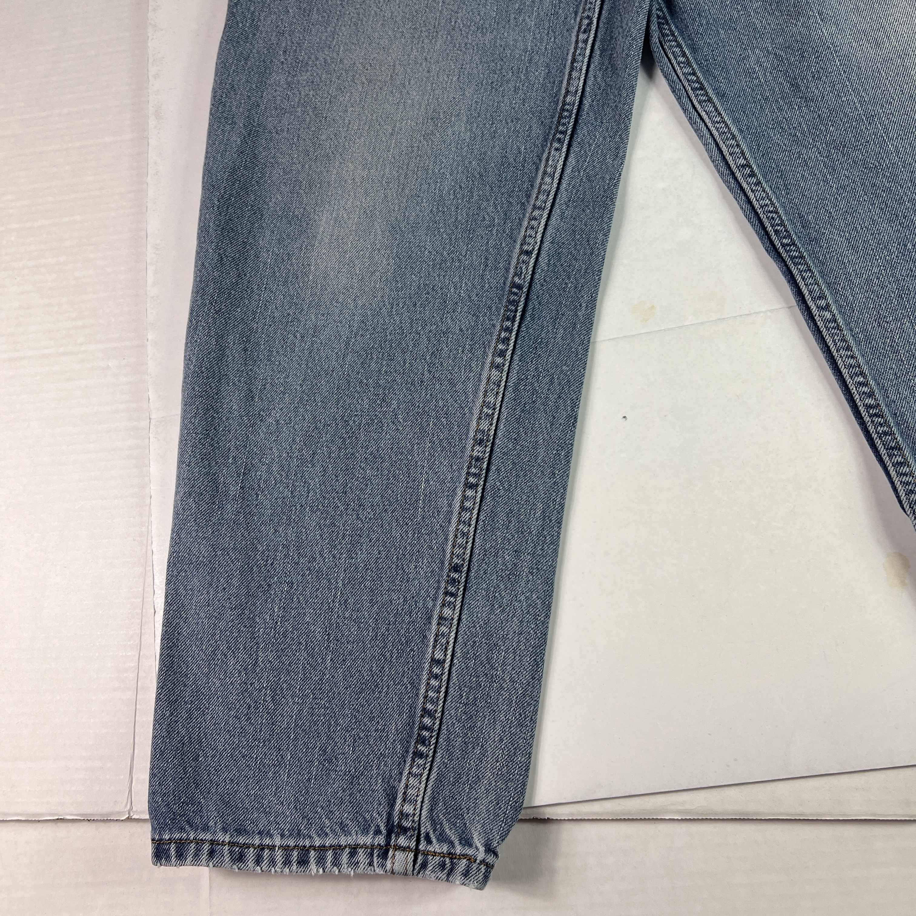 Levi's Y2K Levi's Jeans 560 Comfort Loose Fit Tapered Blue Denim Size US 33 - 8 Thumbnail