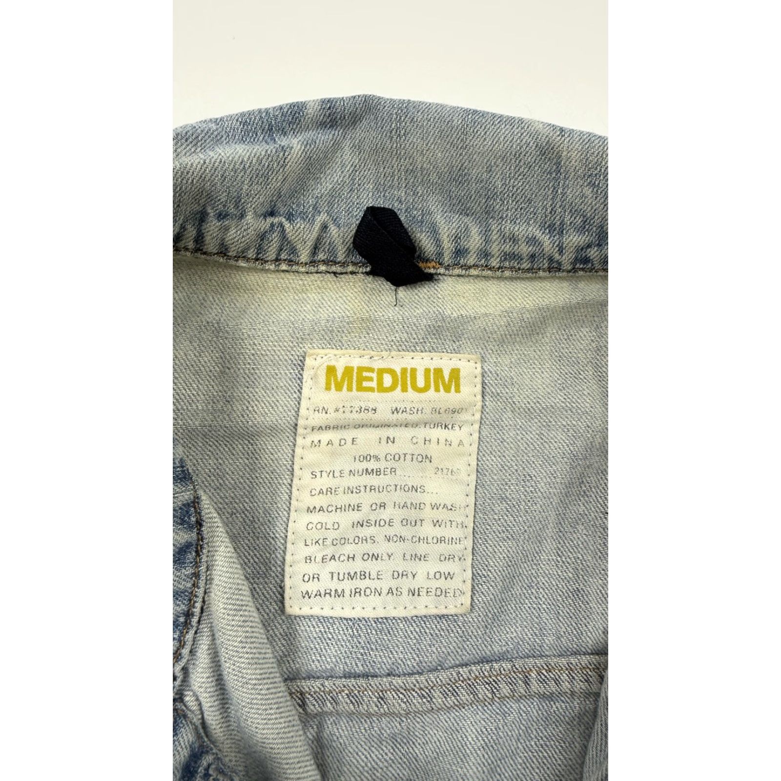 J.Crew J.Crew Denim Jacket Women's Medium Light Wash Distressed Cropped Trucker Size 32" / US 10 / IT 46 - 6 Thumbnail