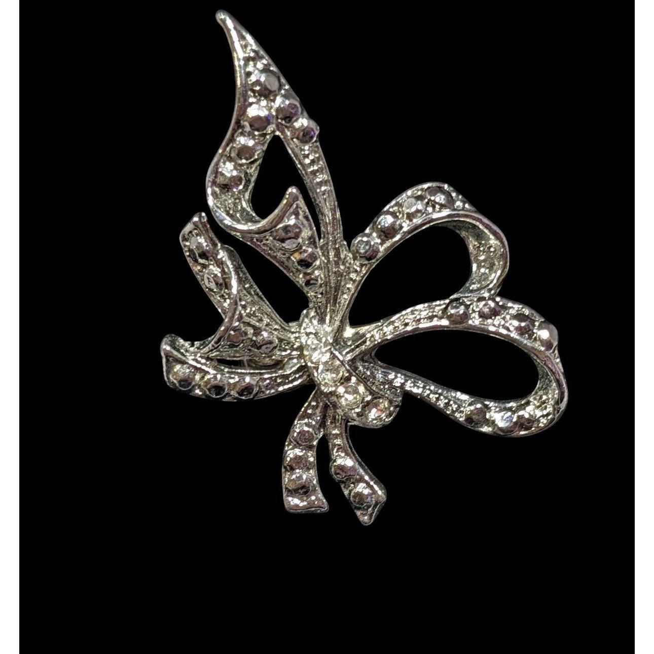 Other Vintage Bow Shaped Silver Tone Rhinestone Brooch Size ONE SIZE - 1 Thumbnail