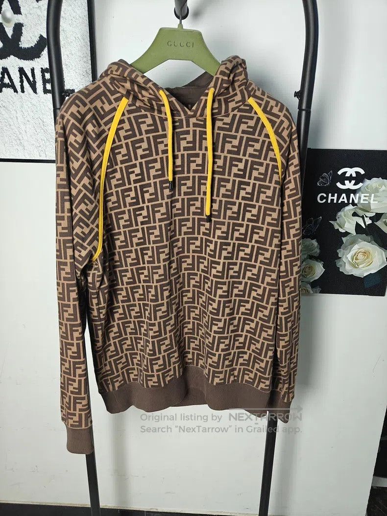 Fendi Fendi Full Print Sweatshirt Size US S / EU 44-46 / 1 - 1 Thumbnail