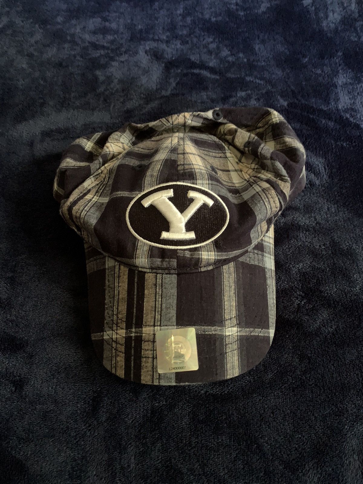 Vintage Fitted Hat Vintage Streetwear 2000s Fashion Indie Y2K 00 Size ONE SIZE - 1 Thumbnail